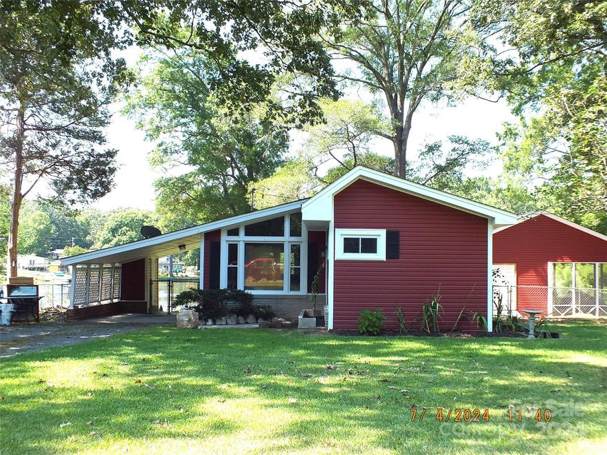 Looking for a small home on the lake, this is it, this home offers 2 bedrooms and 1 bath, kitchen with all appliances included, tile flooring, one step down into the kitchen den area, lots of cabinets, has a carport, and a outside building with a attached screened porch and patio area, this may could be turned into a small cottage. Enjoy the large lot with fenced back yard overlooking the lake. Back yard has nice shade trees to sit and enjoy the water and enough space for family gatherings. Come on out and see all it has to offer, located on Cedar Pine Lake with easy access to Highway 9 and Hwy 5