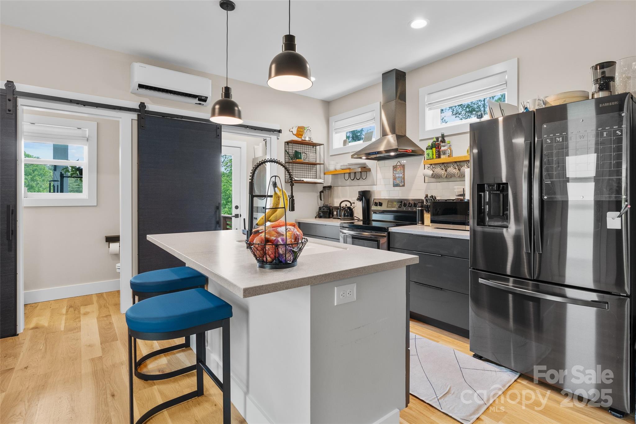 109 Thurland Avenue