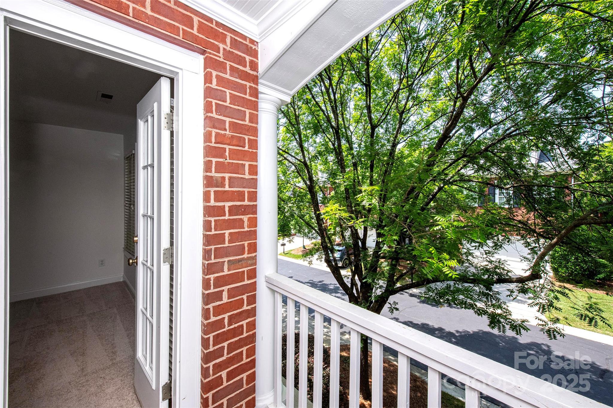7554 Bluestar Lane