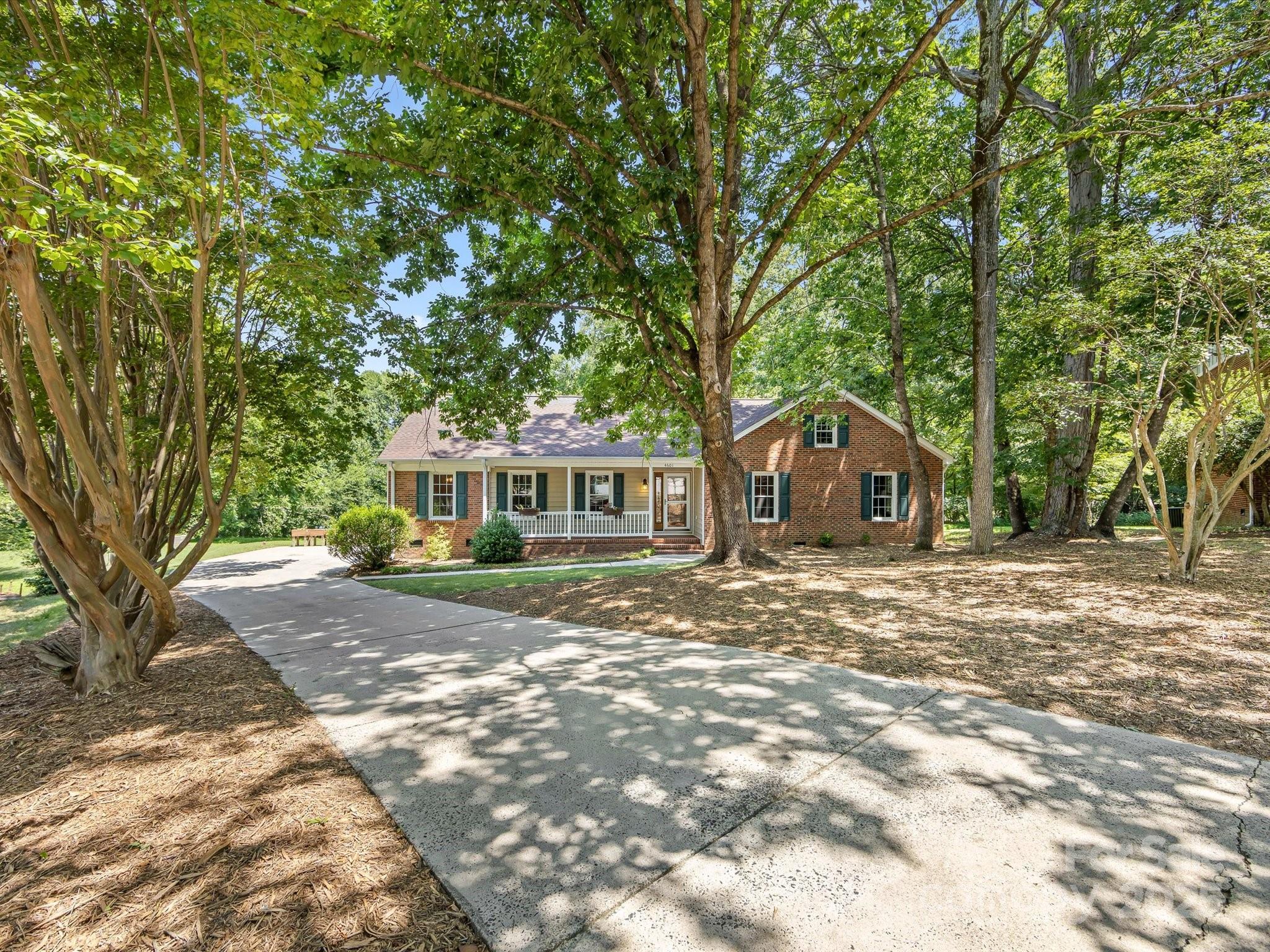 4601 Bournewood Lane