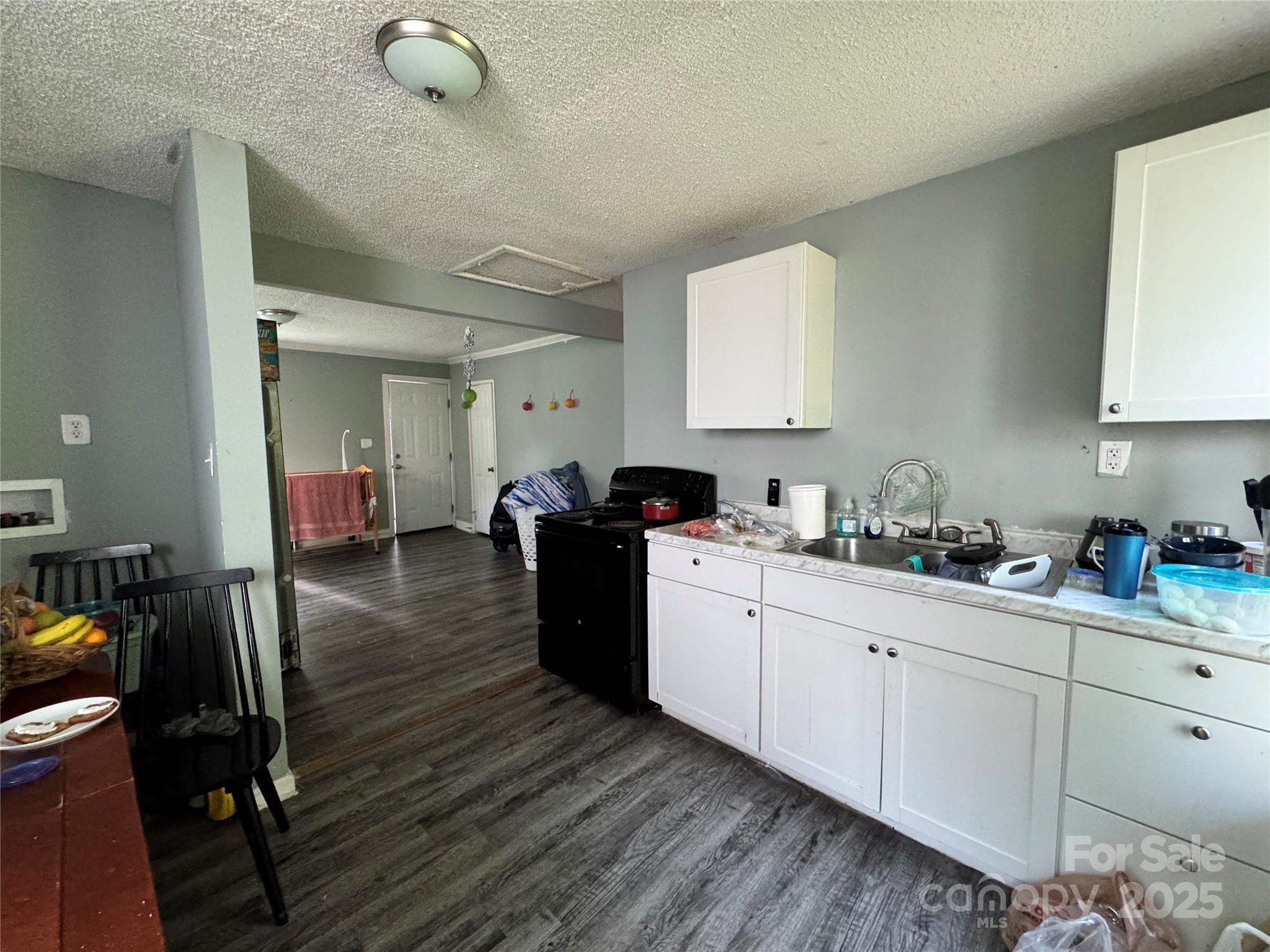 336 Hamilton Drive NE