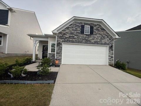Photo of 2928 Legacy Ridge Lane, Catawba, NC 28609 (MLS # 4391461)