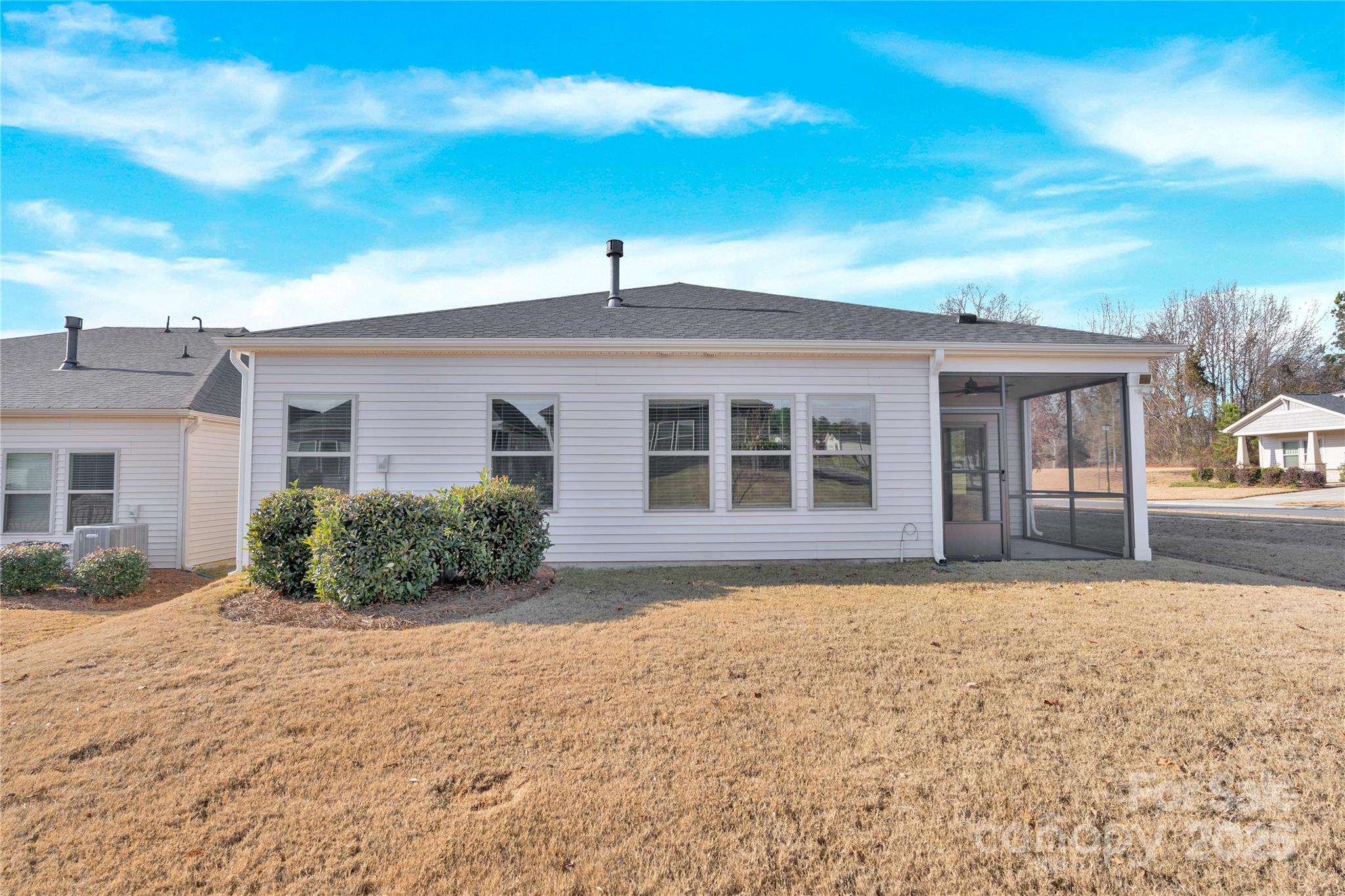 Larkhaven Hills - Residential