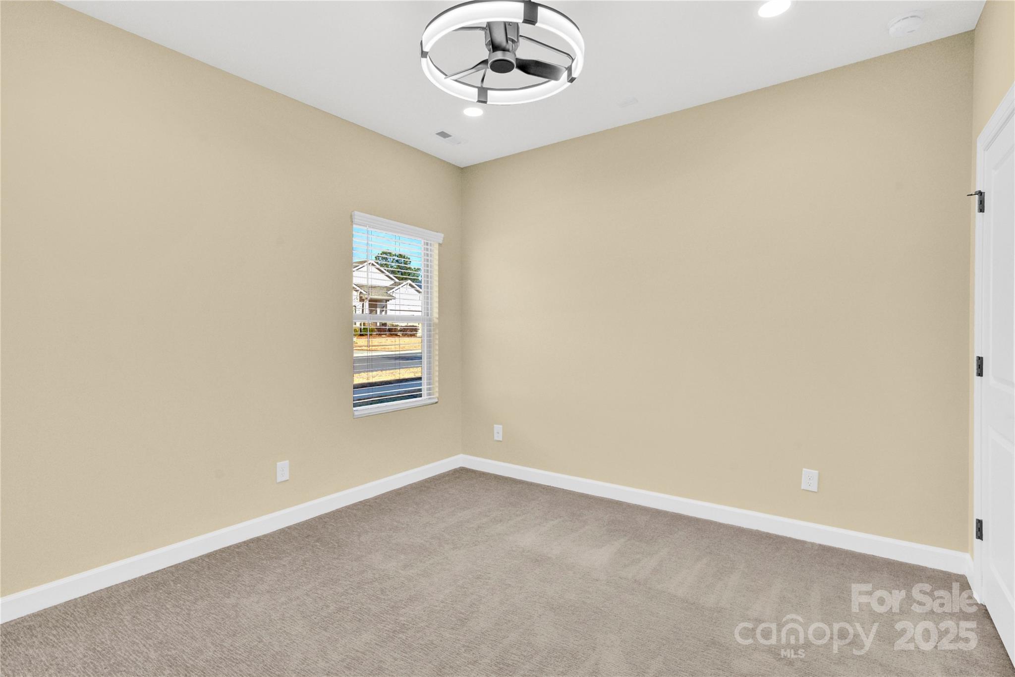 Larkhaven Hills - Residential