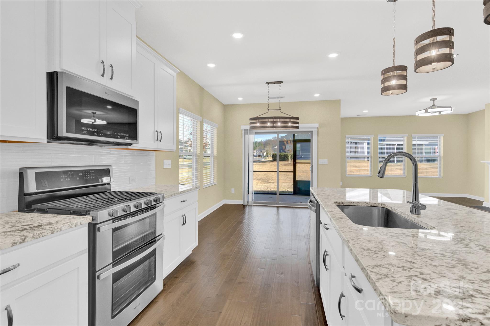 Larkhaven Hills - Residential