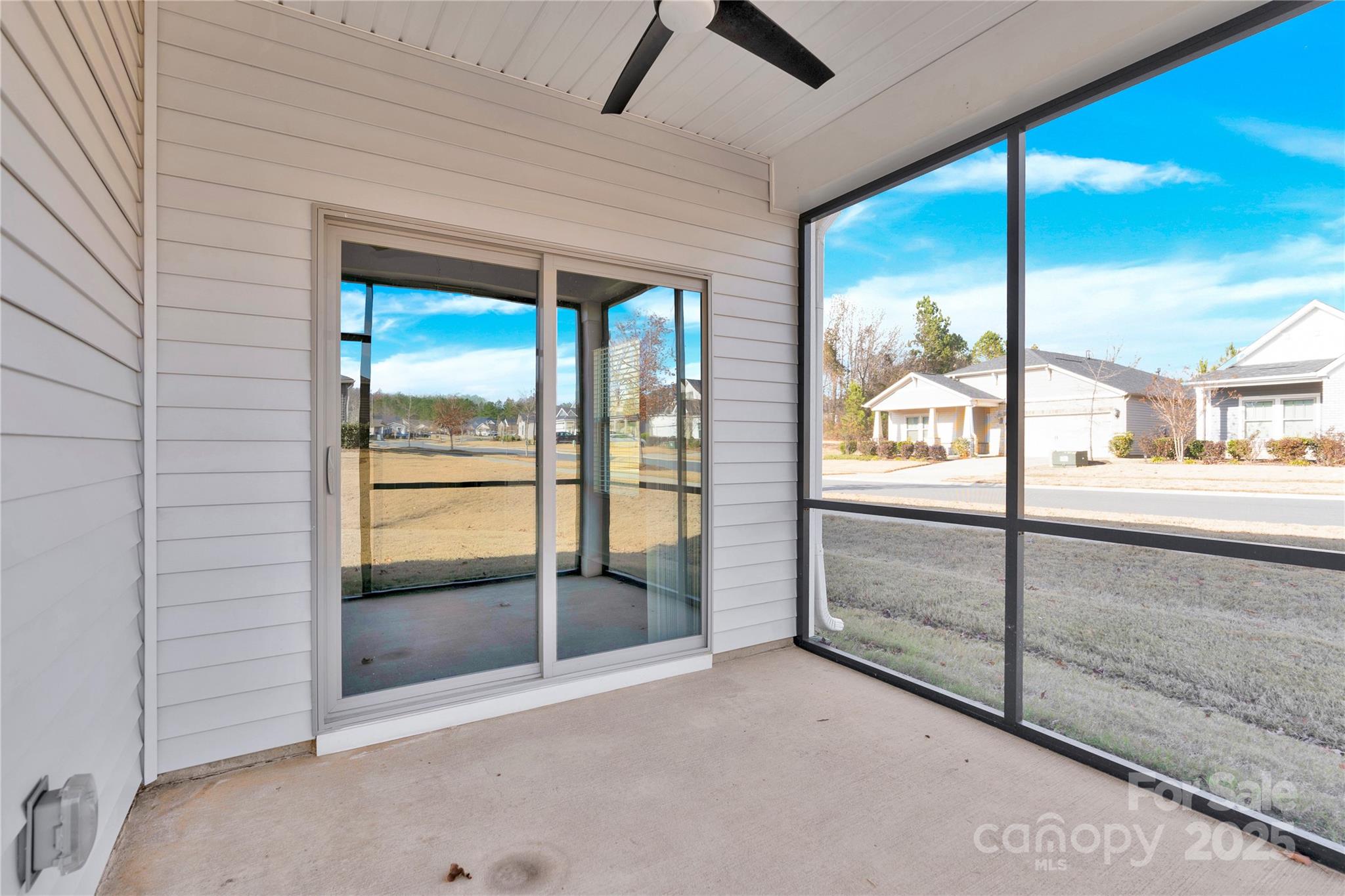 Larkhaven Hills - Residential