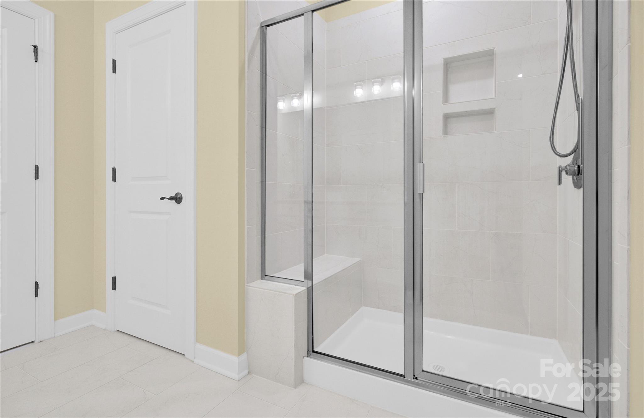 Larkhaven Hills - Residential