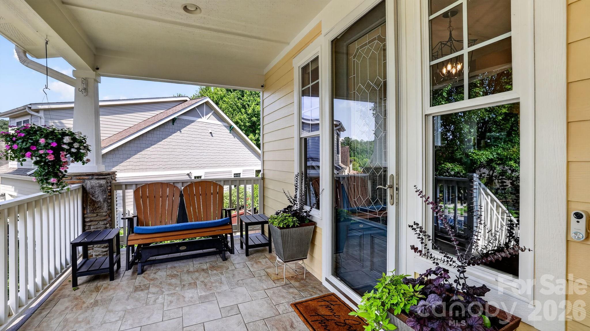 6 Bungalow Way