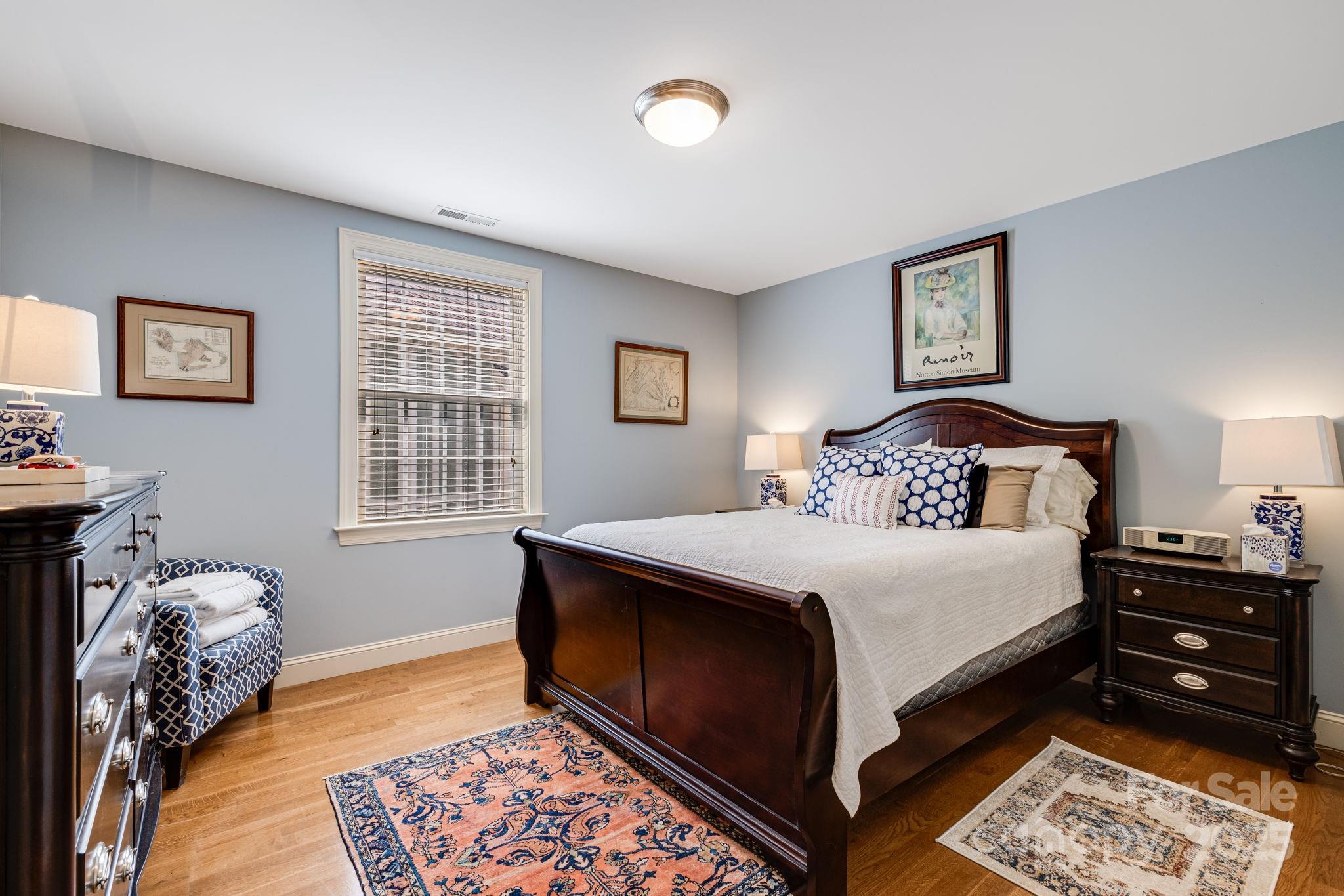 28 Trafalgar Circle
