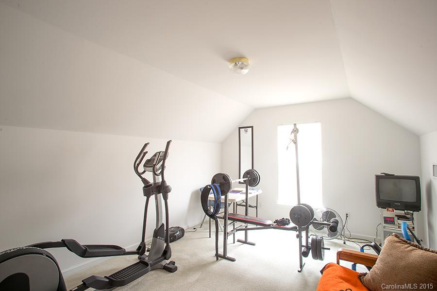 Hallmark Glen - Residential