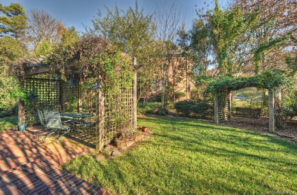 Sardis Pointe - Residential