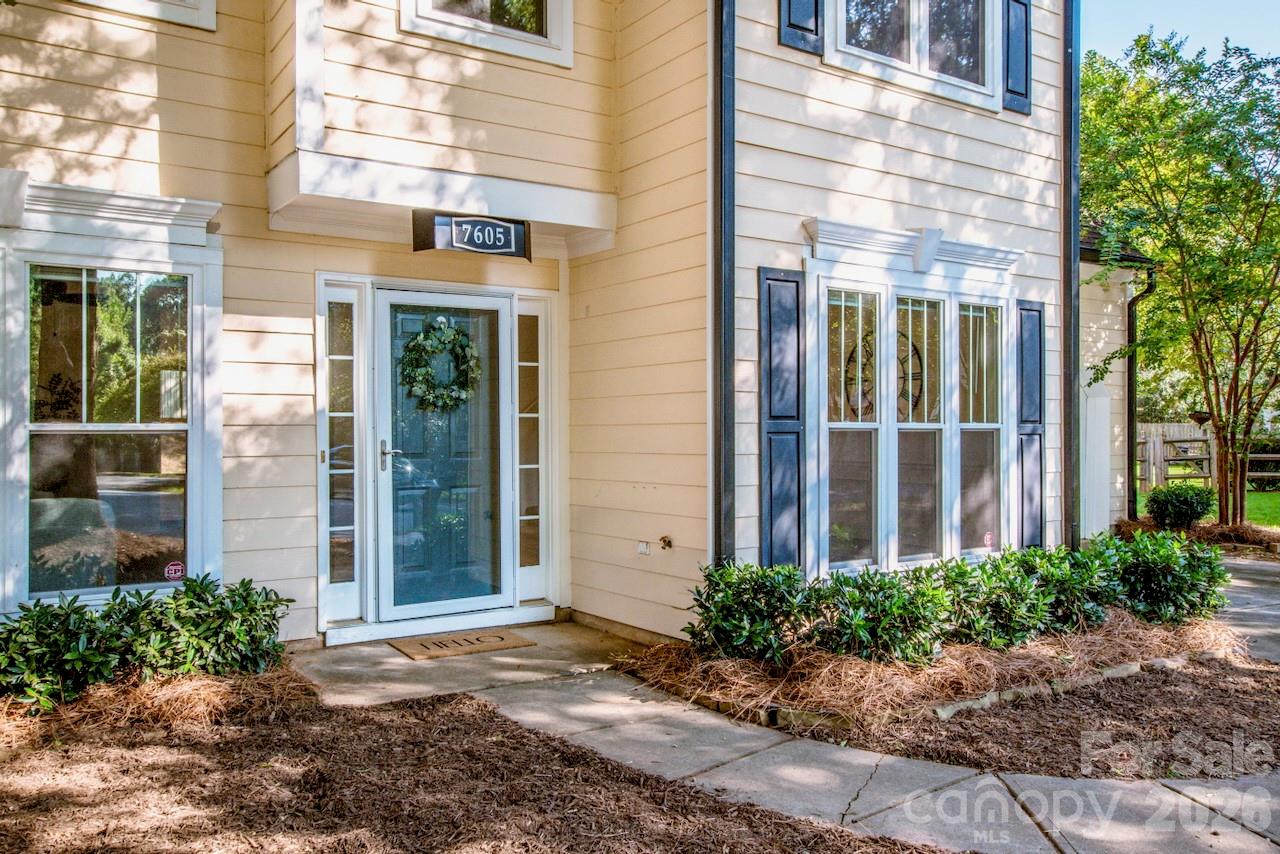 7605 Wynstone Ridge Circle