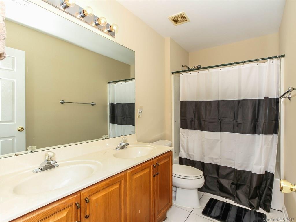 Brandon Oaks - Residential