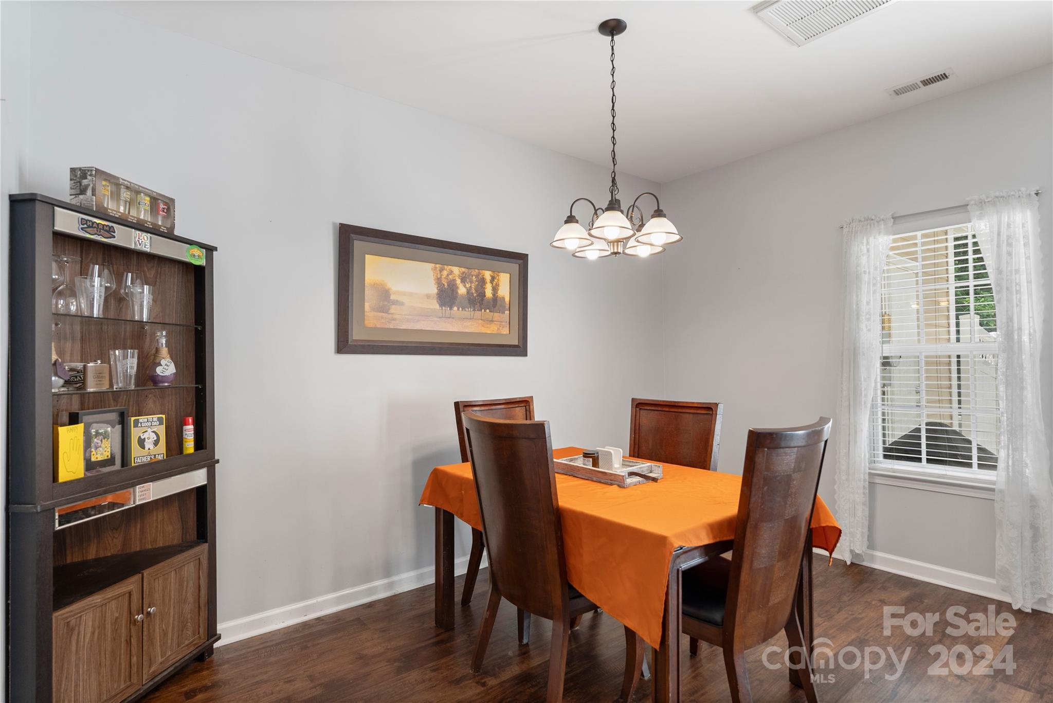 Towne Square Townhomes At Regent Park - Residential