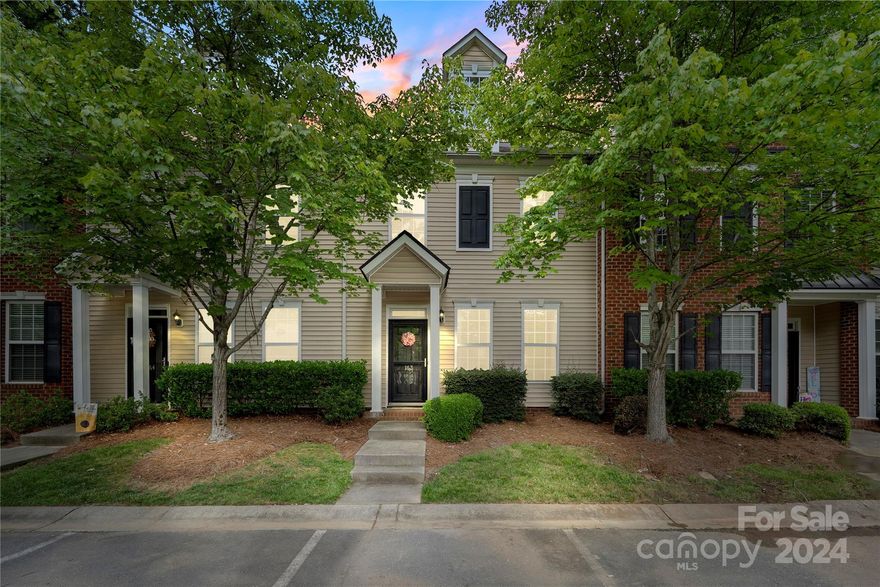 Welcome home to this 3 Bedroom, 2.5 Bathroom townhome in the Towne Square neighborhood! Fantastic open floor plan on the main level allowing ample light to flow through the main living areas. The cozy gas fire place makes the living room the perfect place to relax on those cold winter days. The kitchen features eat-at kitchen island, matching stainless steel appliance, tons of counter and cabinet space plus dedicated pantry. The dining/breakfast area provides plenty of room to utilize the area to fit any dining needs. Upstairs the generously sized Primary bedroom offers a Walk In Closet and Bathroom, ready for your personal touches. The secondary bedrooms can also be used as flex spaces if an office, sitting room, or playroom is needed. Great location with easy access to I77, I485 and close to shopping, entertainment and so much more. Regent Park amenities are included with ownership including Outdoor Pool, Tennis/Pickleball courts and walking/biking trails throughout.