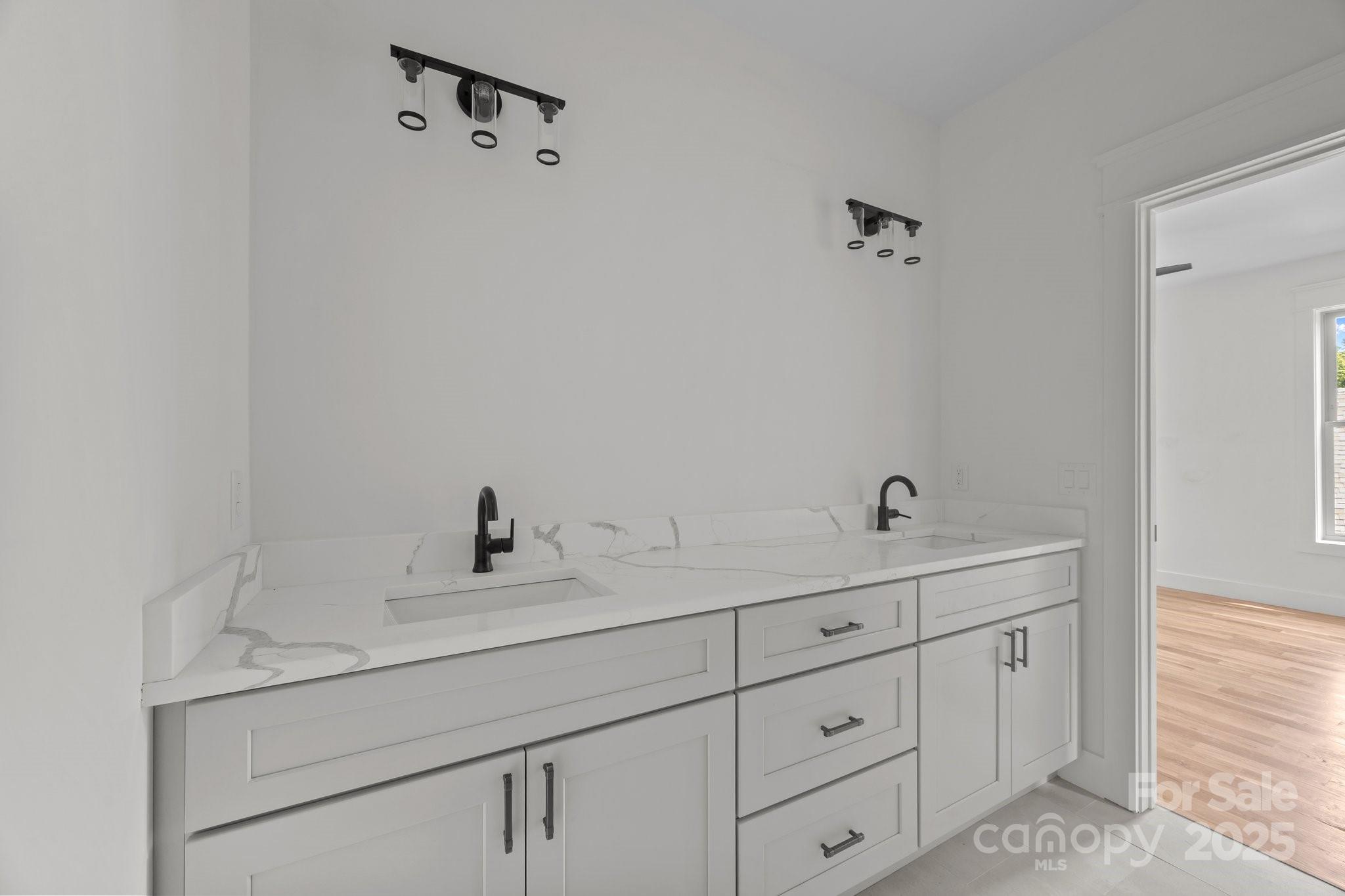 The Grove At Haw Creek - Residential