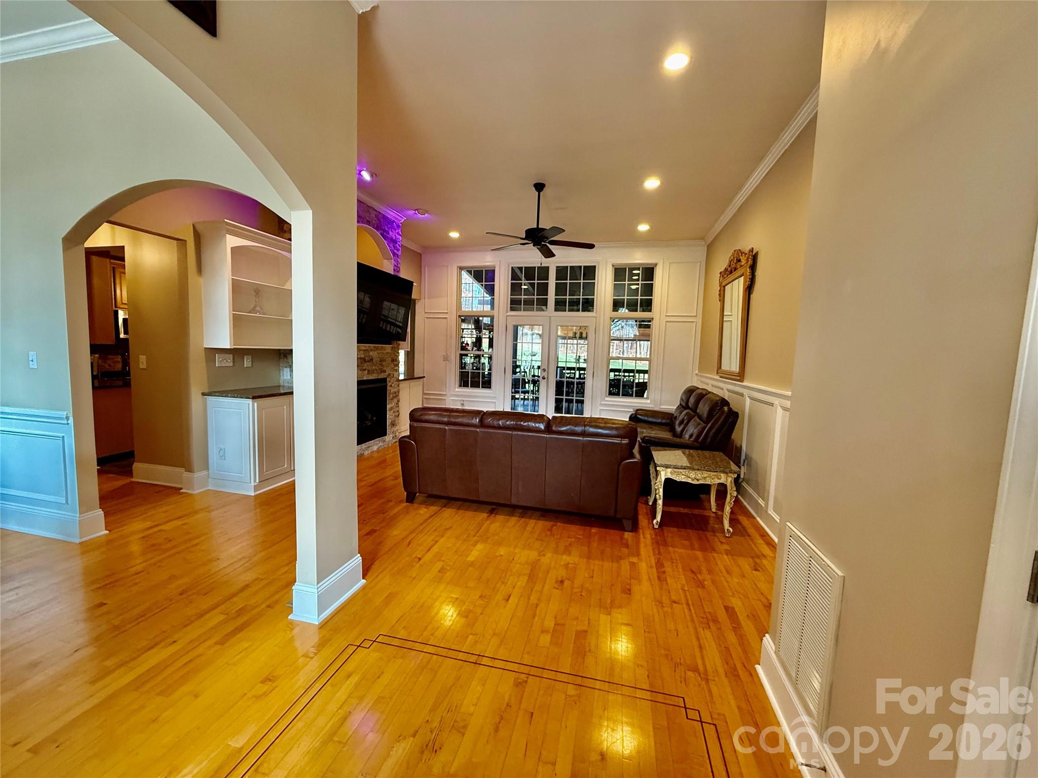 Beacon Pointe - Residential