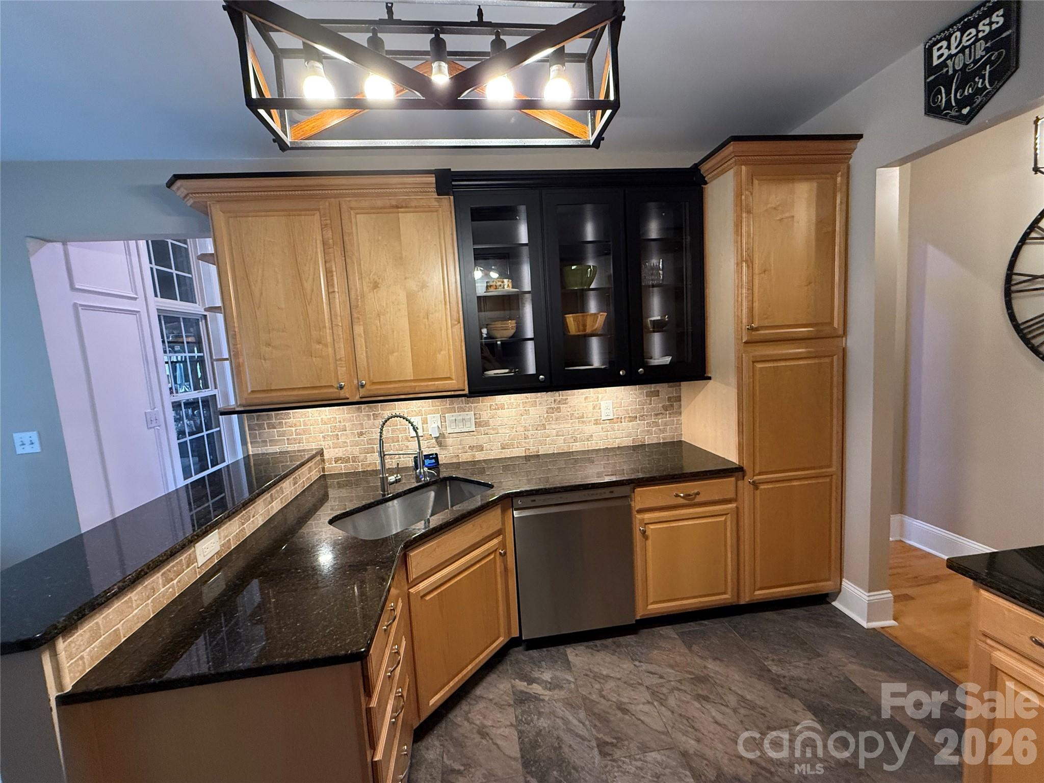 Beacon Pointe - Residential