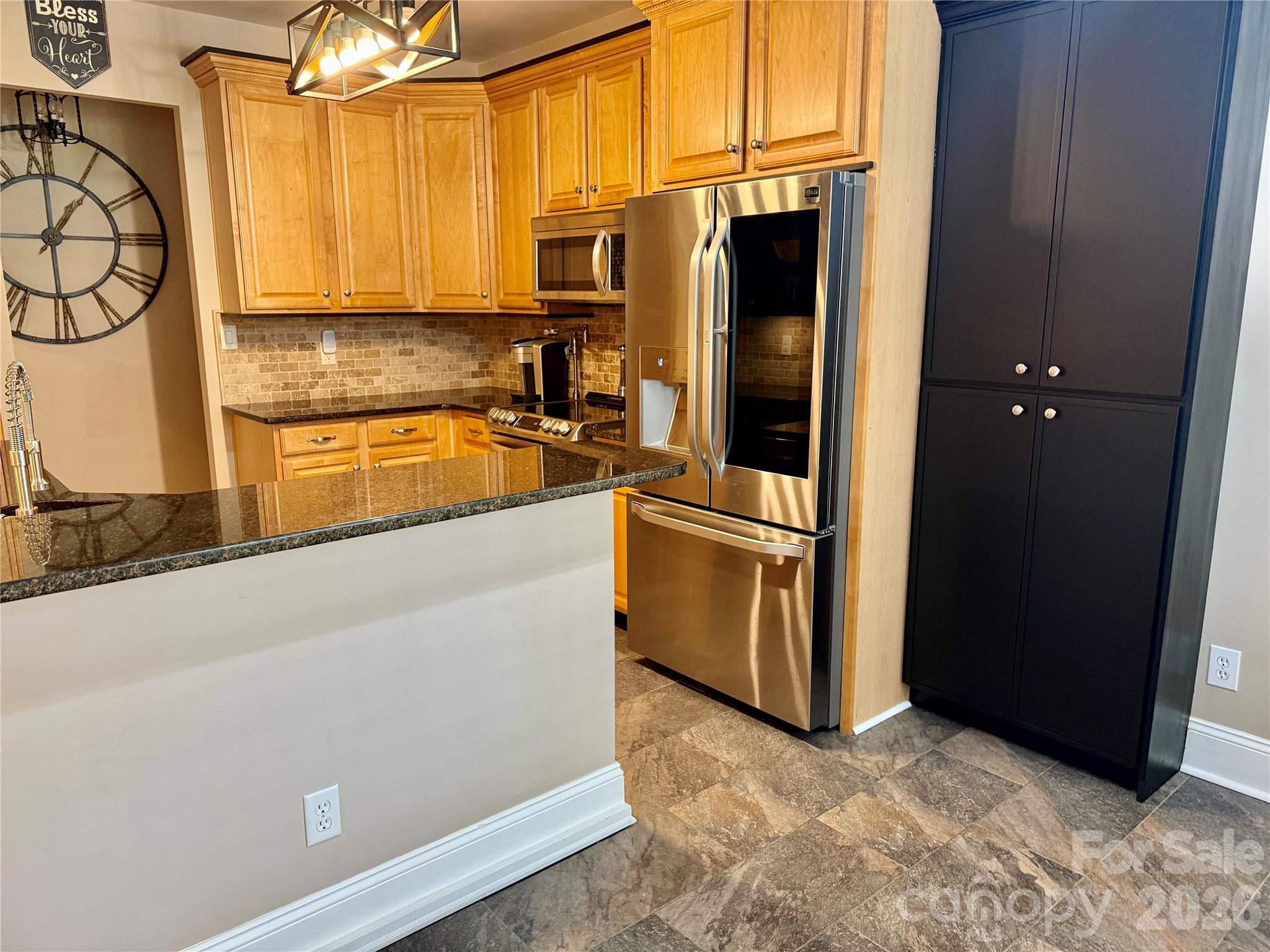 Beacon Pointe - Residential