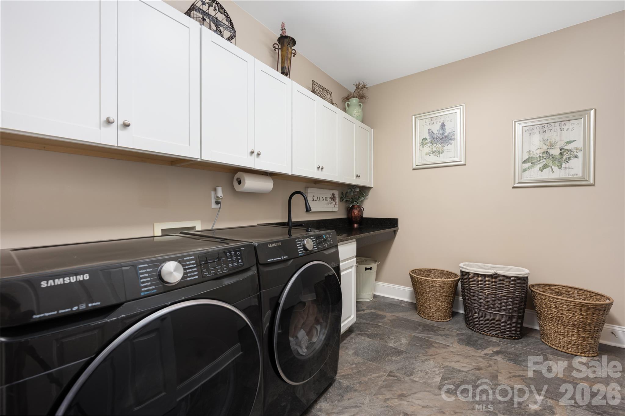 Beacon Pointe - Residential