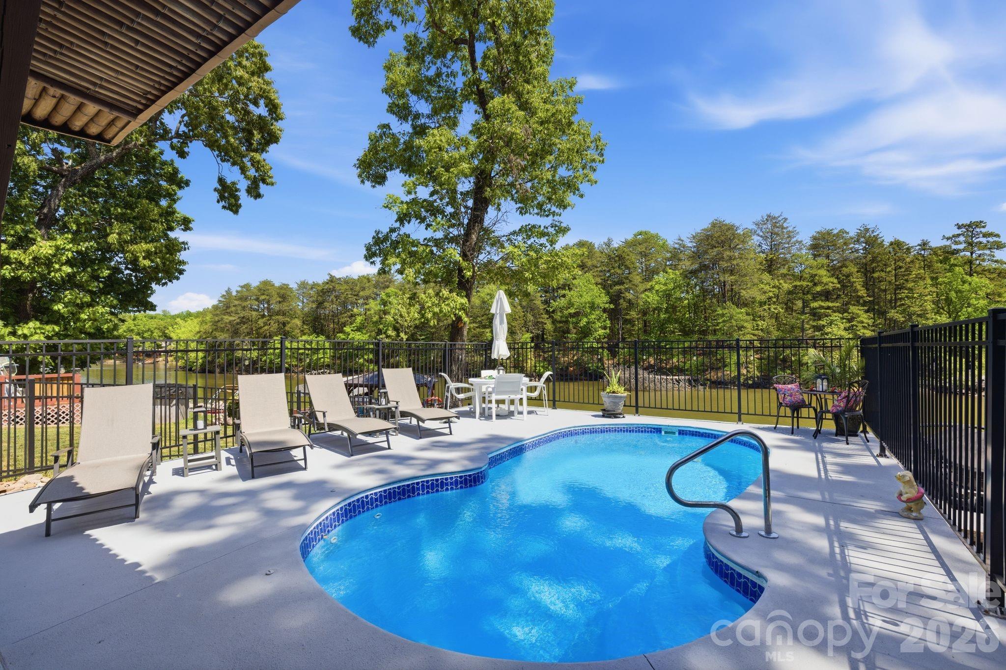 Hickory Point - Residential