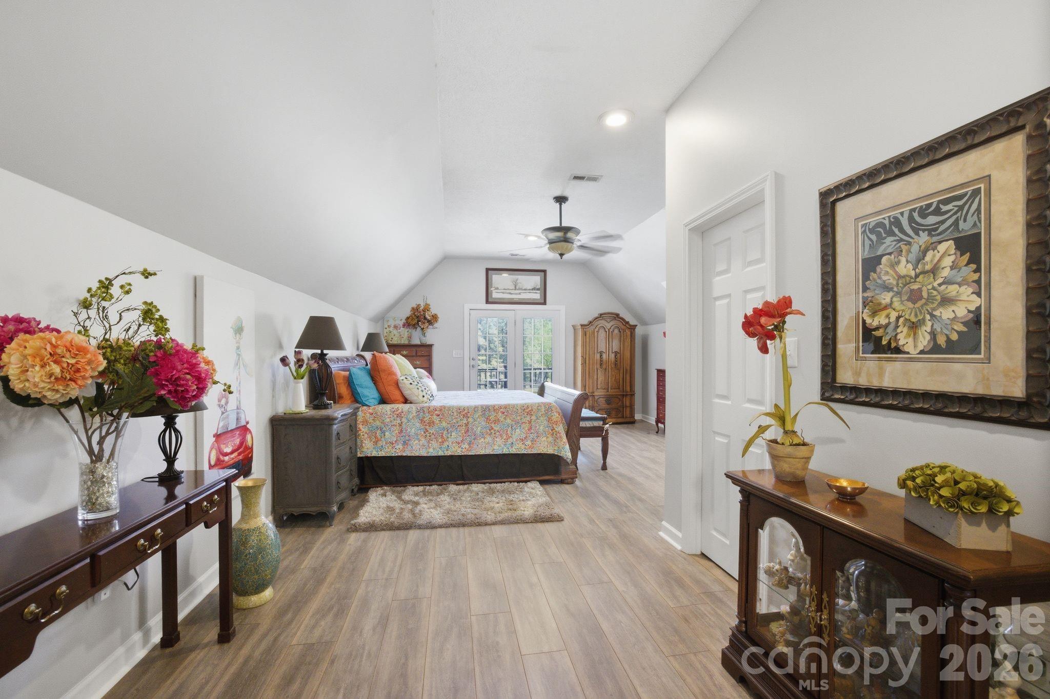 Hickory Point - Residential