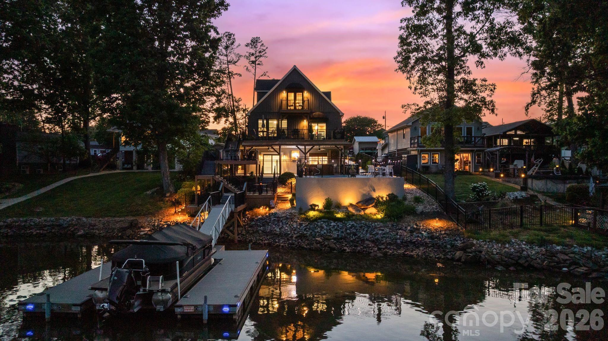Hickory Point - Residential