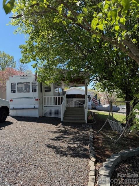 145 Grand View Drive