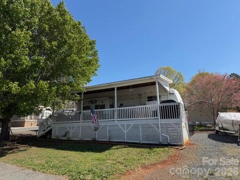 Photo of 145 Grand View Drive, New London, NC 28127 (MLS # 4363003)