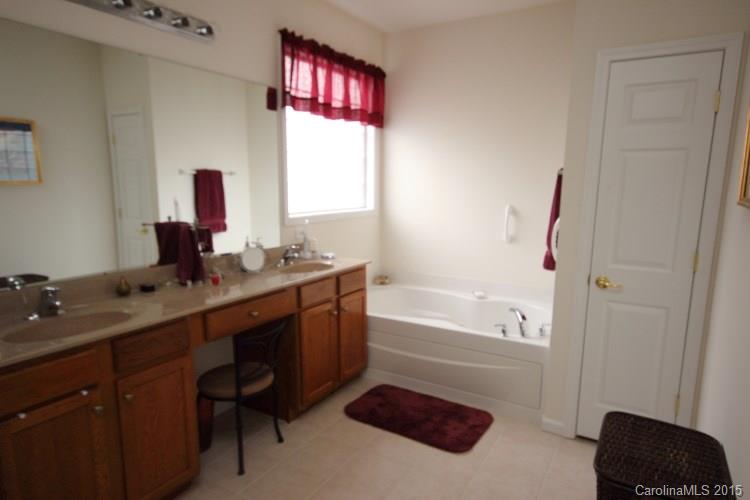 Four Seasons at Gold Hill - Residential