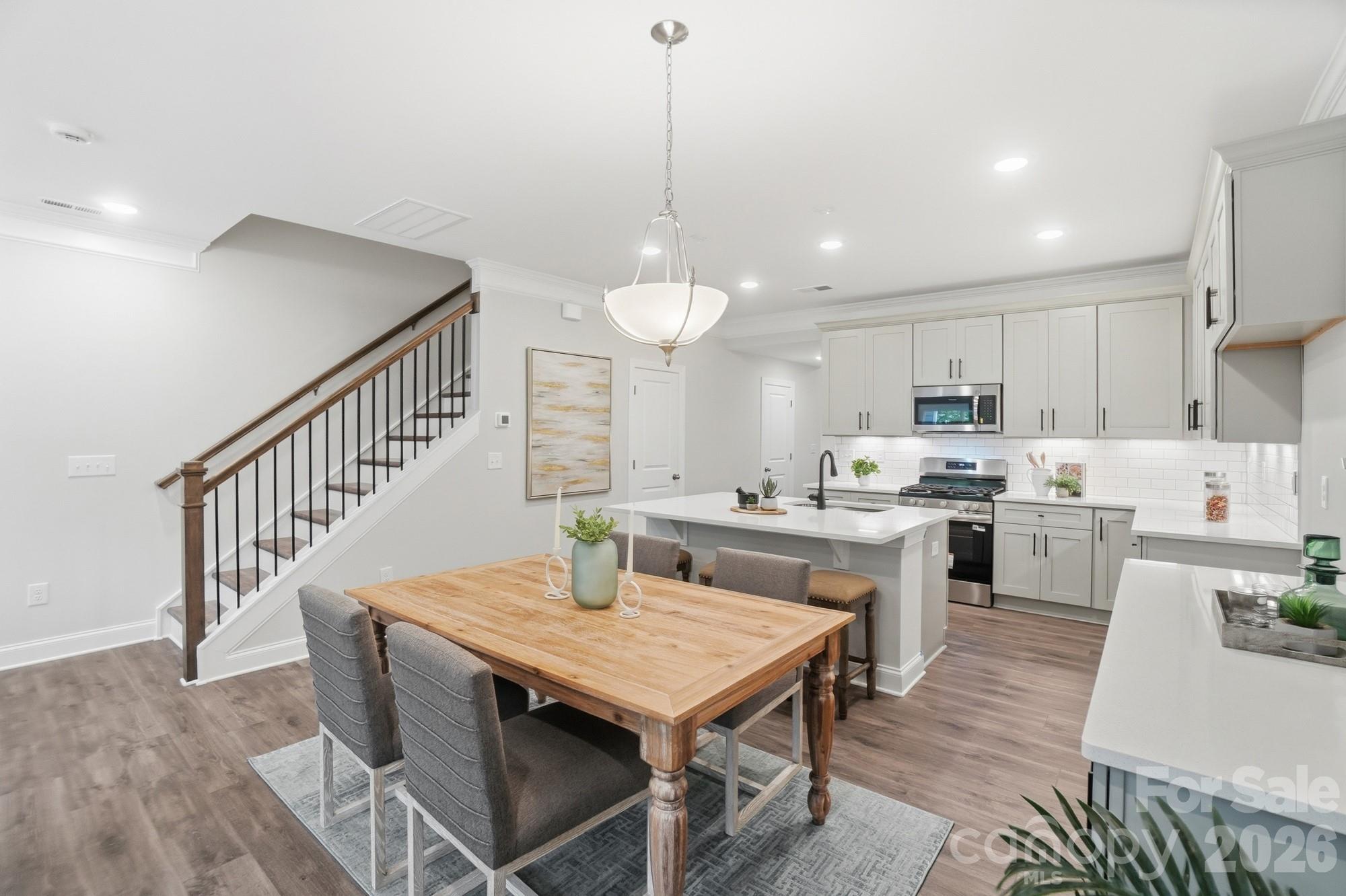 Harrisburg Village - Residential