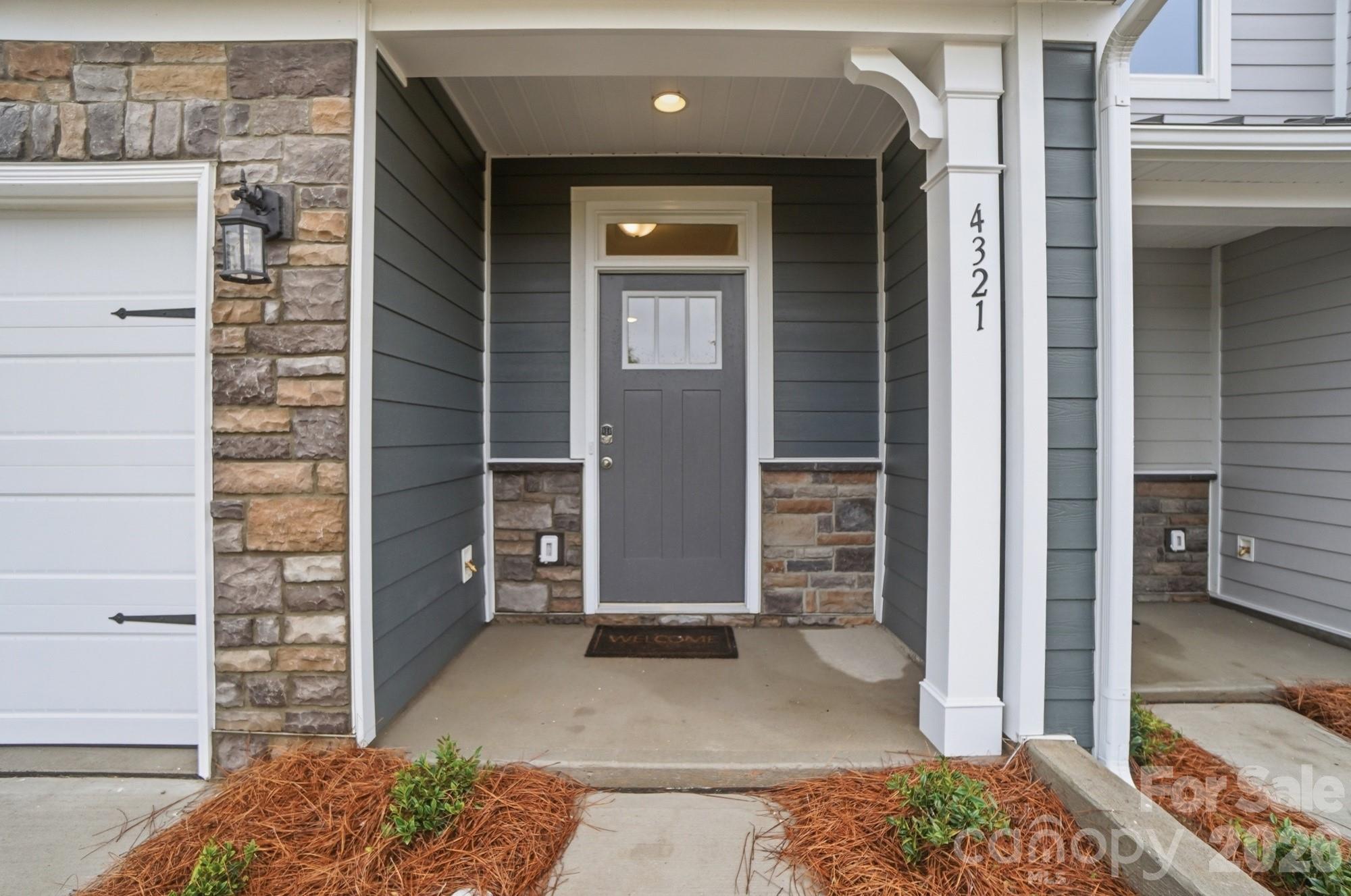 4321 Black Court