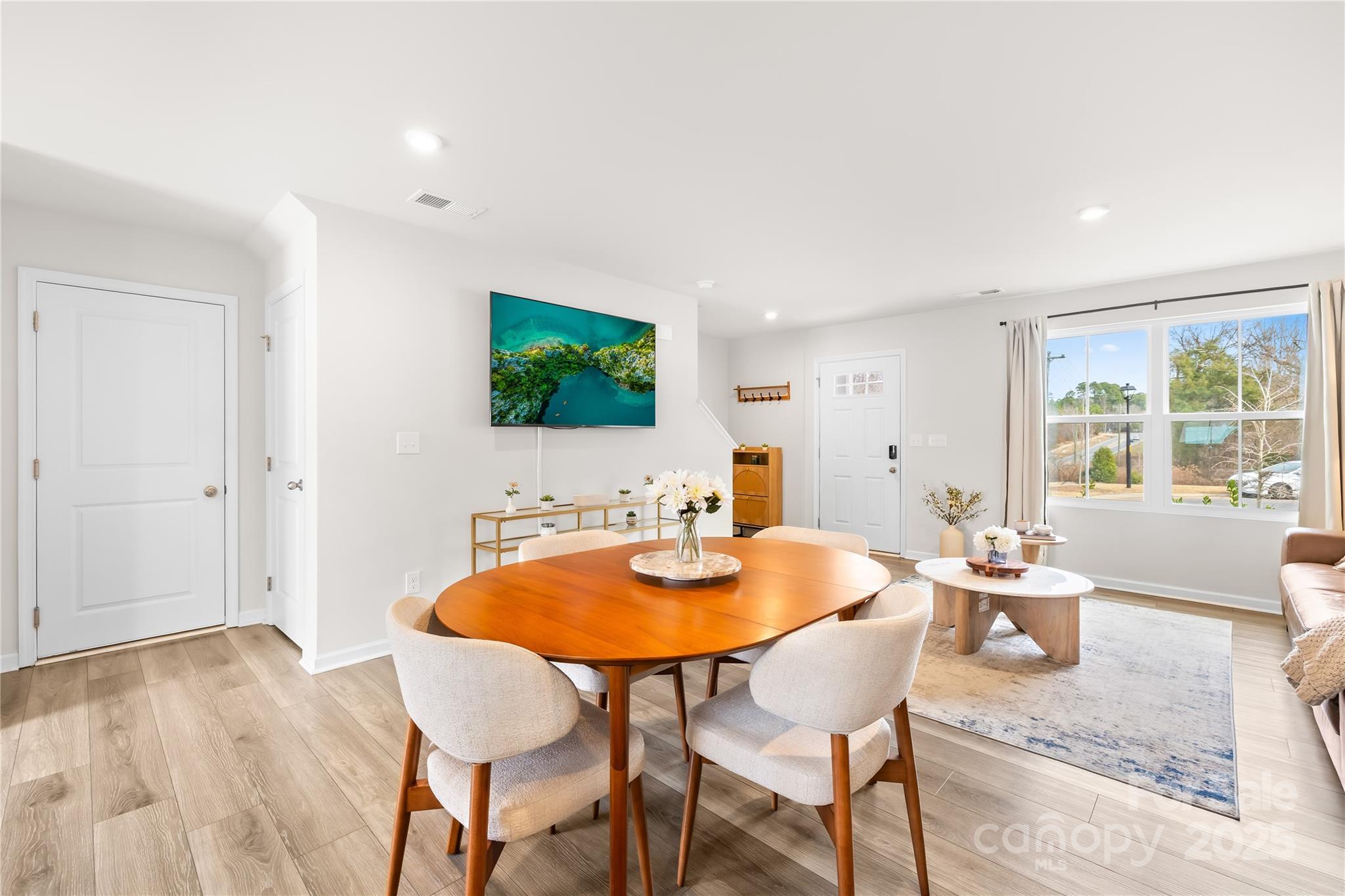 Creekside Grove - Residential