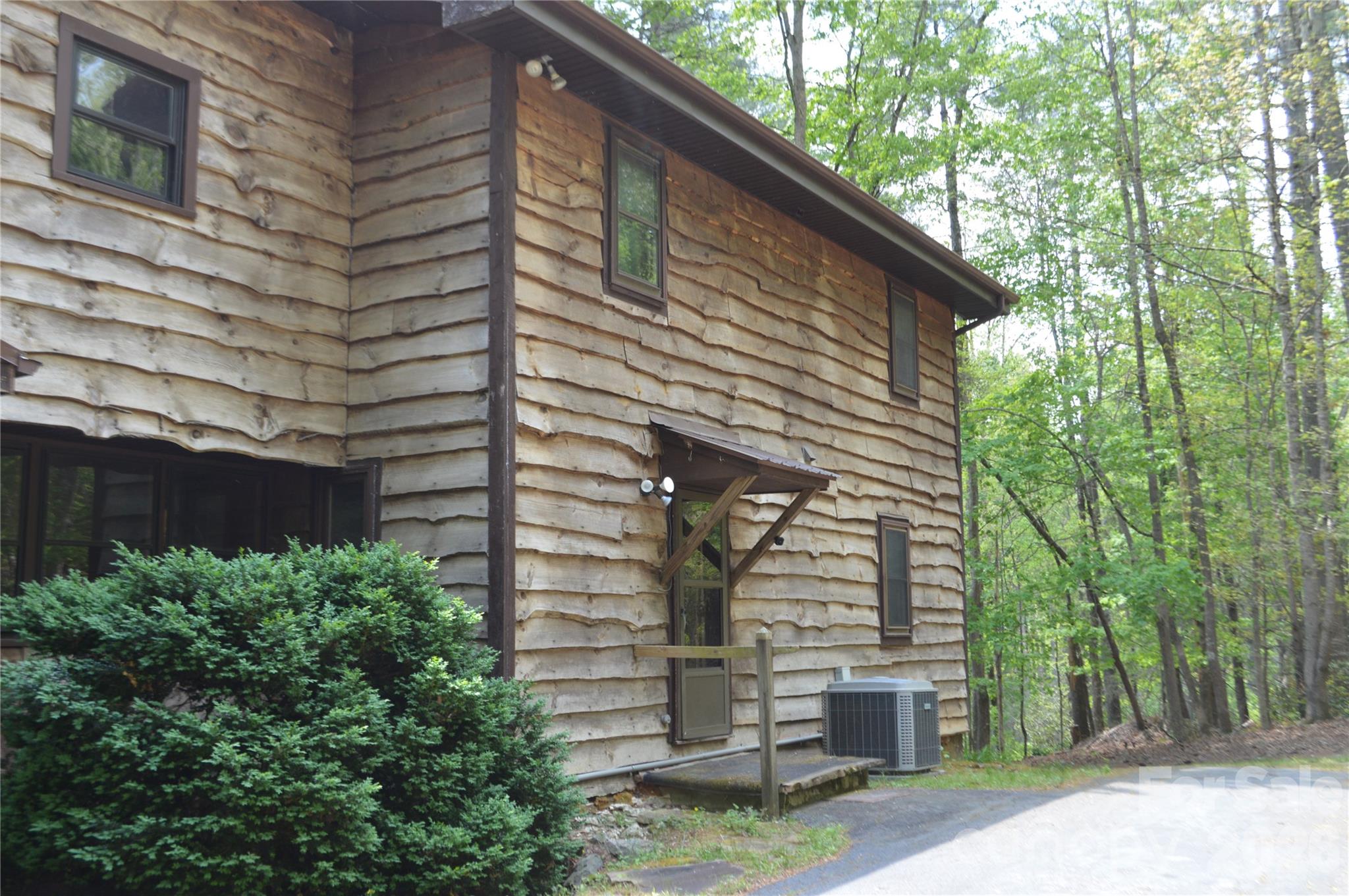 300 Good Neighbor Lane