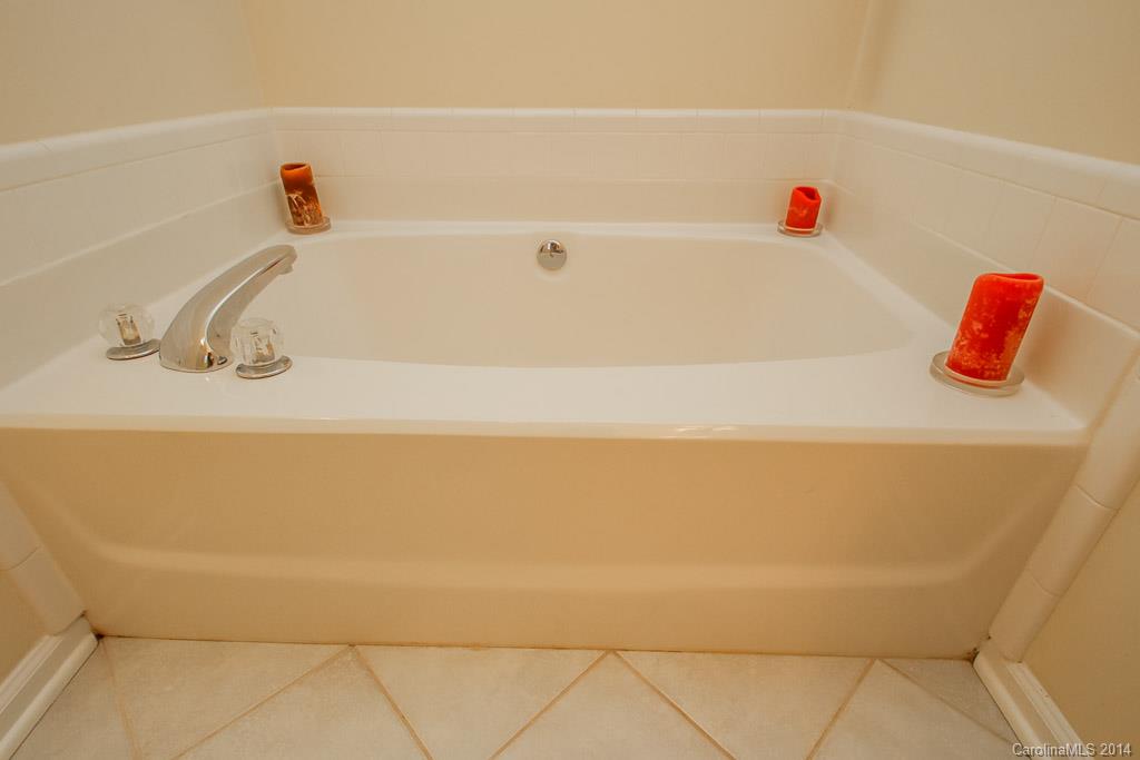 Claiborne Woods - Residential