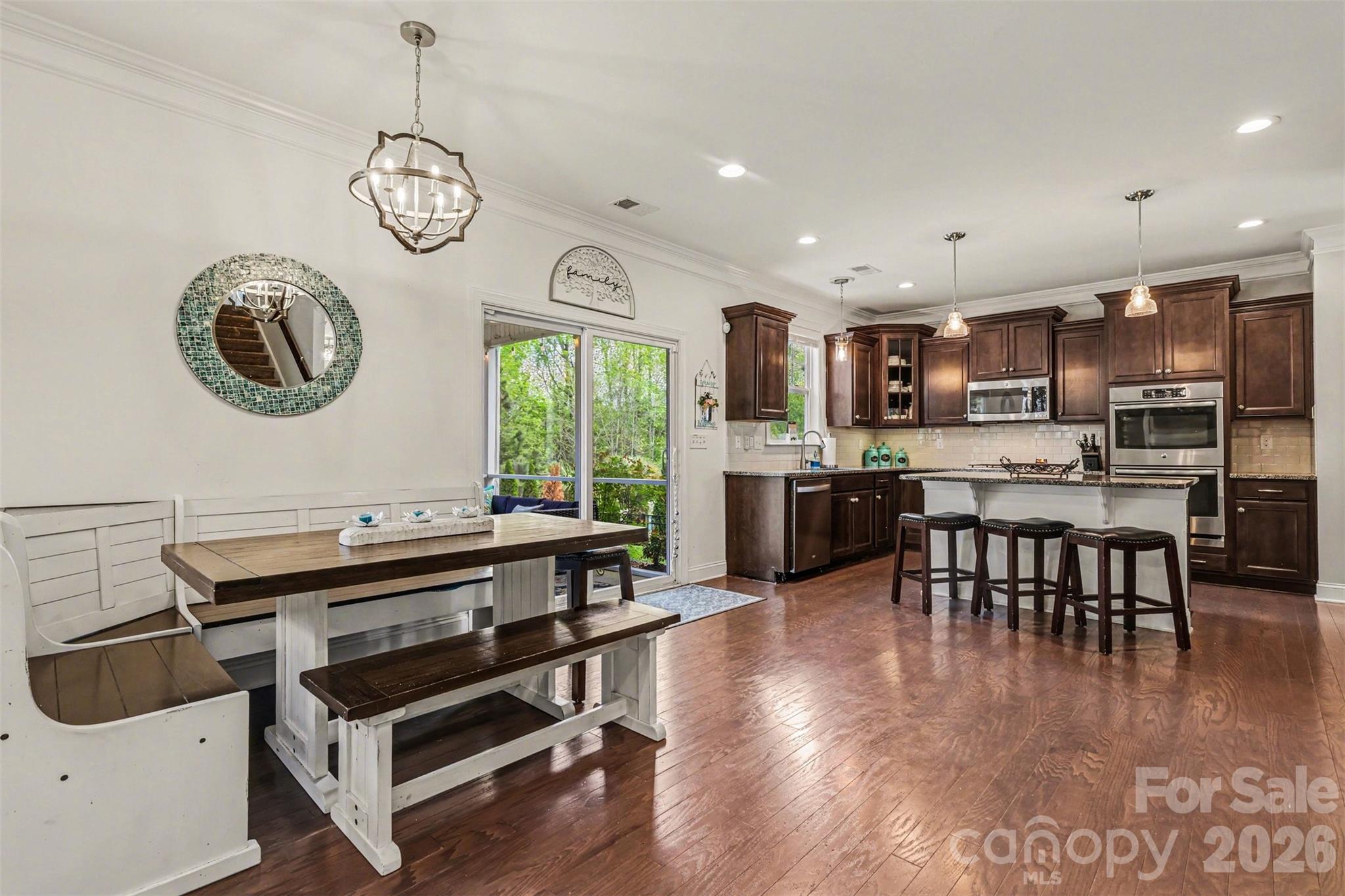 Lake Ridge - Residential