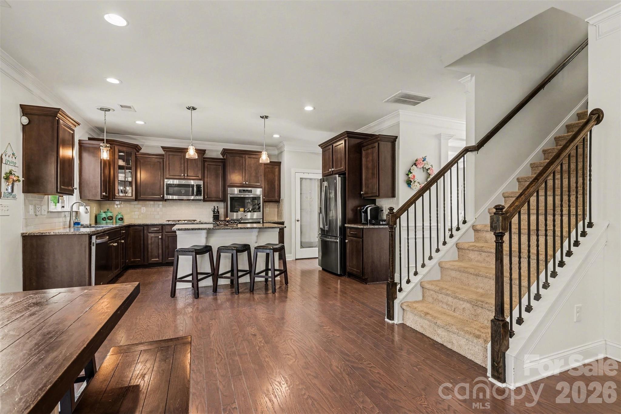 Lake Ridge - Residential