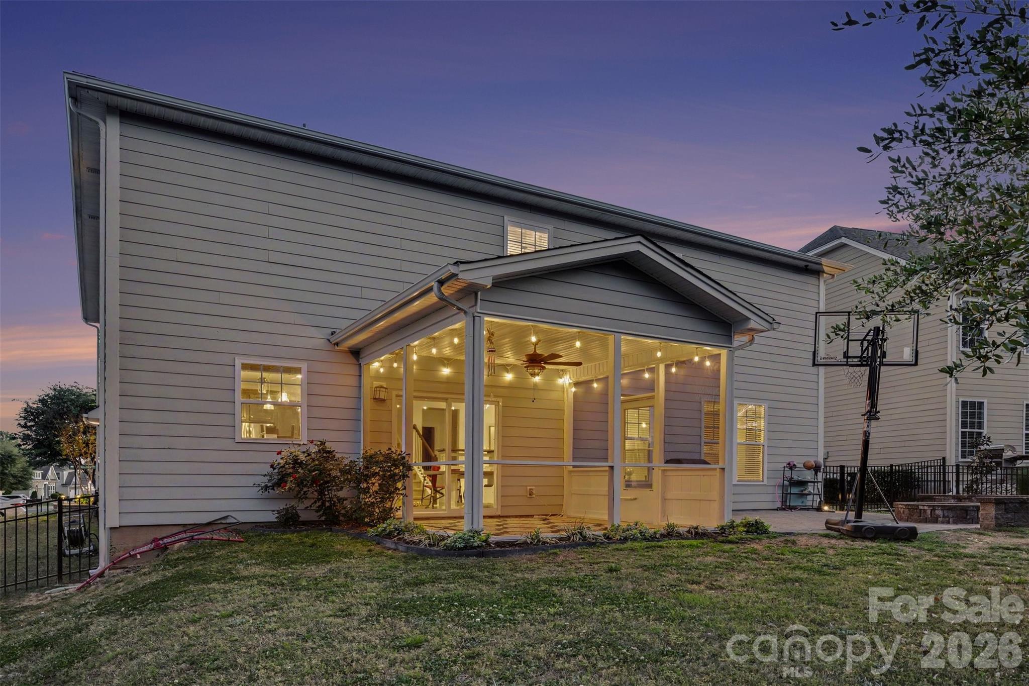 Lake Ridge - Residential