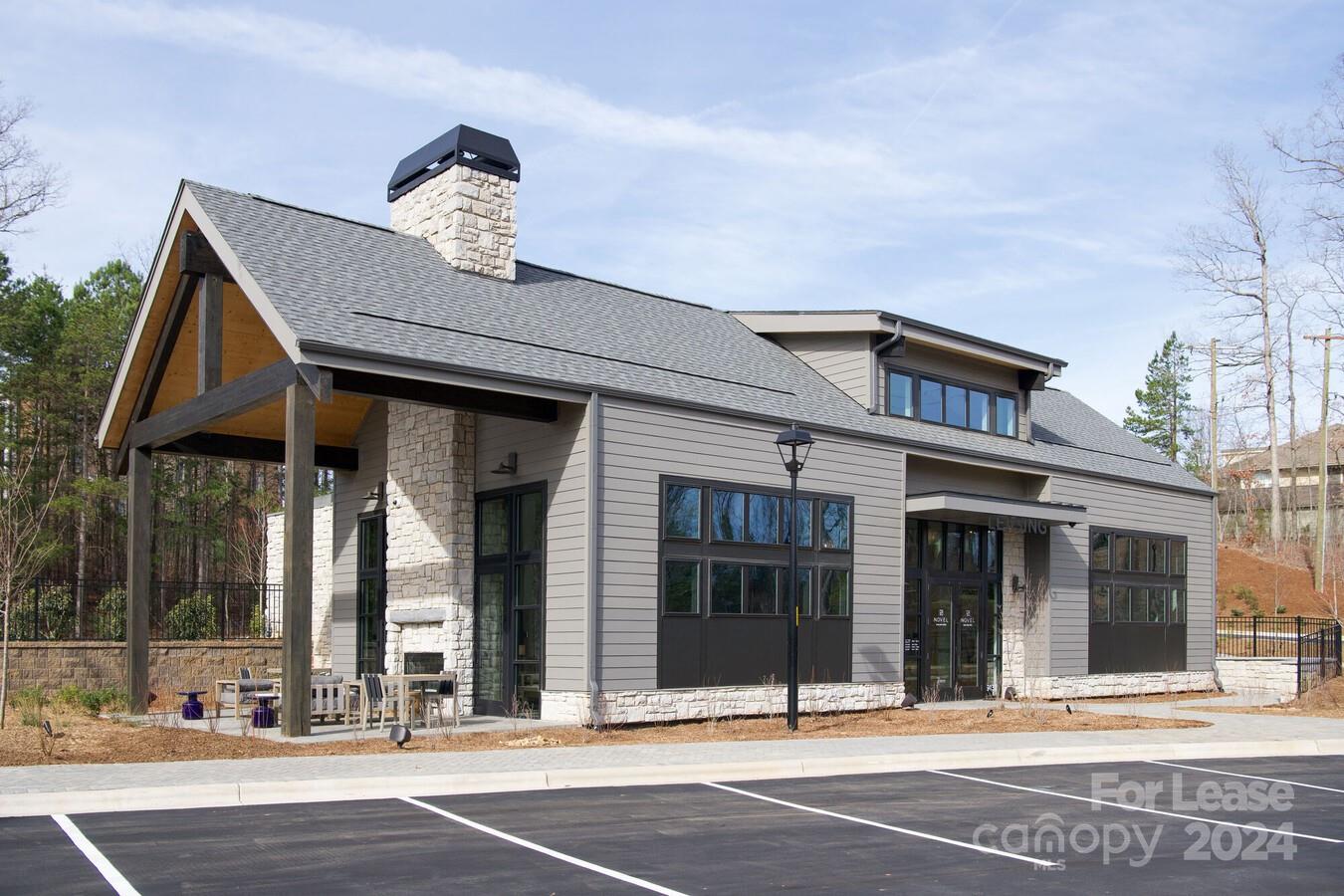 Charlotte, North Carolina 28262, United States, 2 Bedrooms Bedrooms, ,2 BathroomsBathrooms,Residential,Active,52194