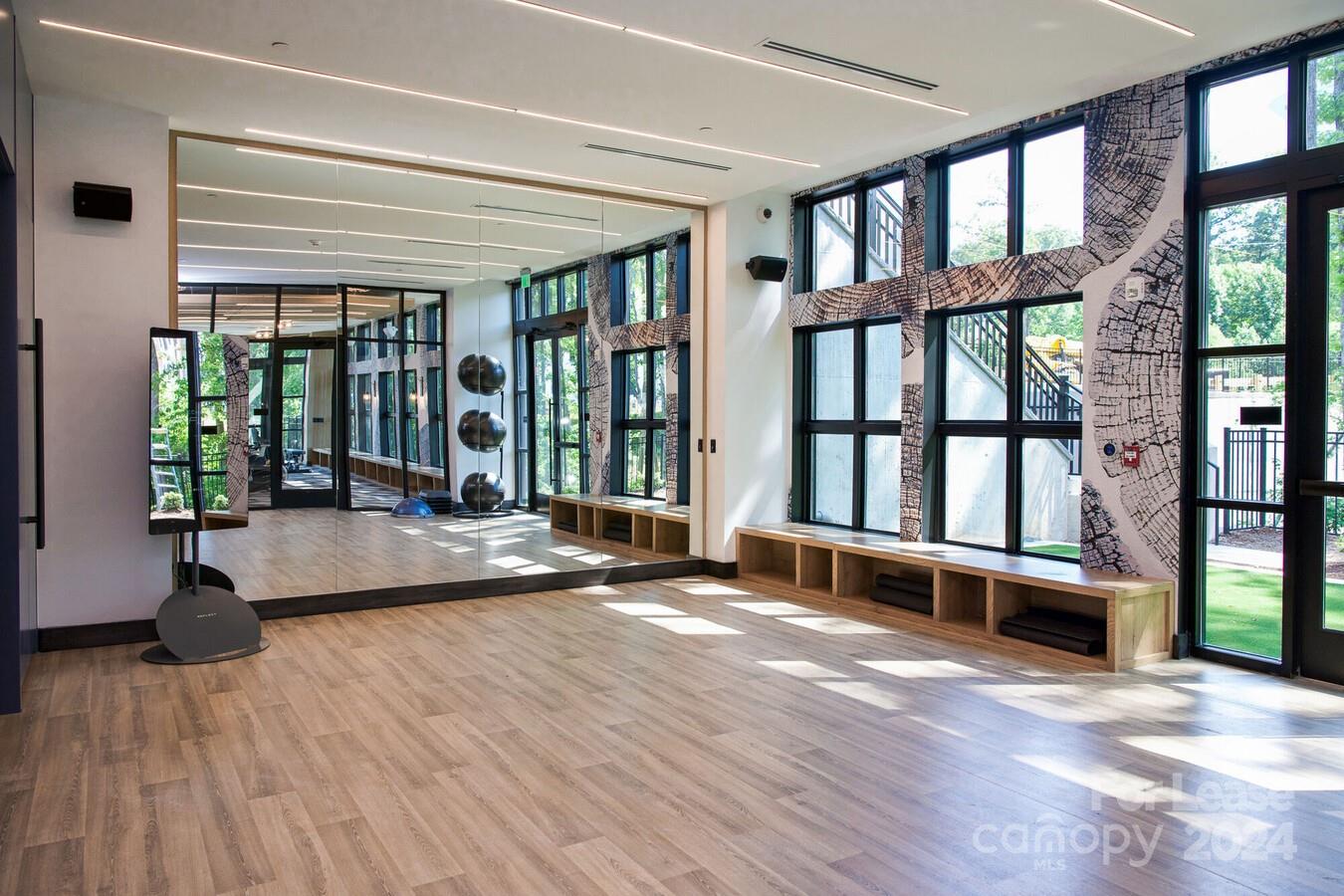 Charlotte, North Carolina 28262, United States, 2 Bedrooms Bedrooms, ,2 BathroomsBathrooms,Residential,Active,52194