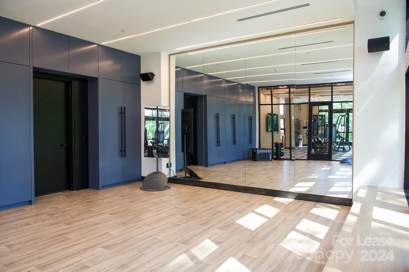 Charlotte, North Carolina 28262, United States, 2 Bedrooms Bedrooms, ,2 BathroomsBathrooms,Residential,Active,52194