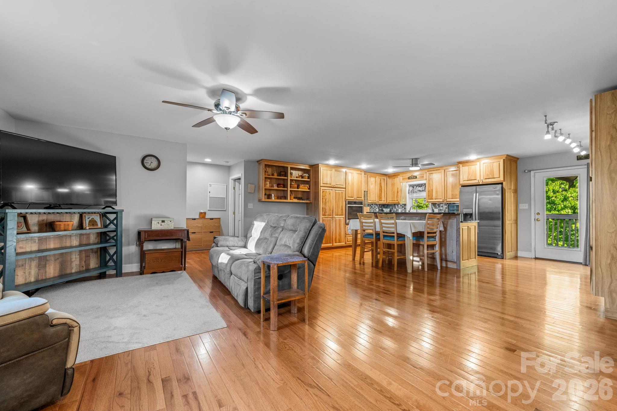 Rocky Creek - Residential