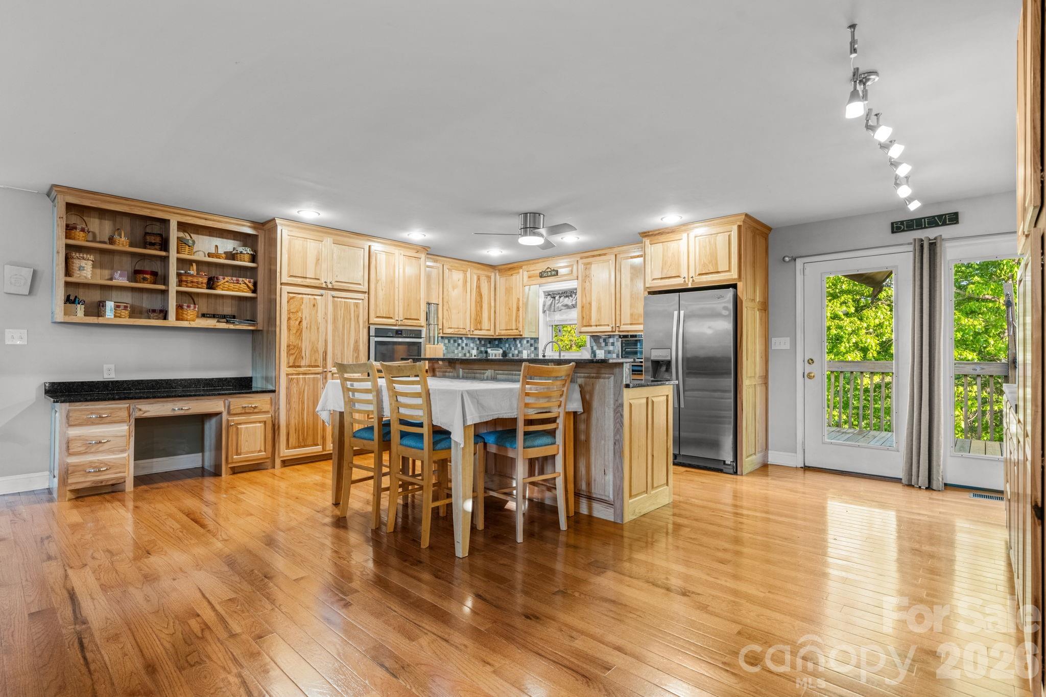 Rocky Creek - Residential