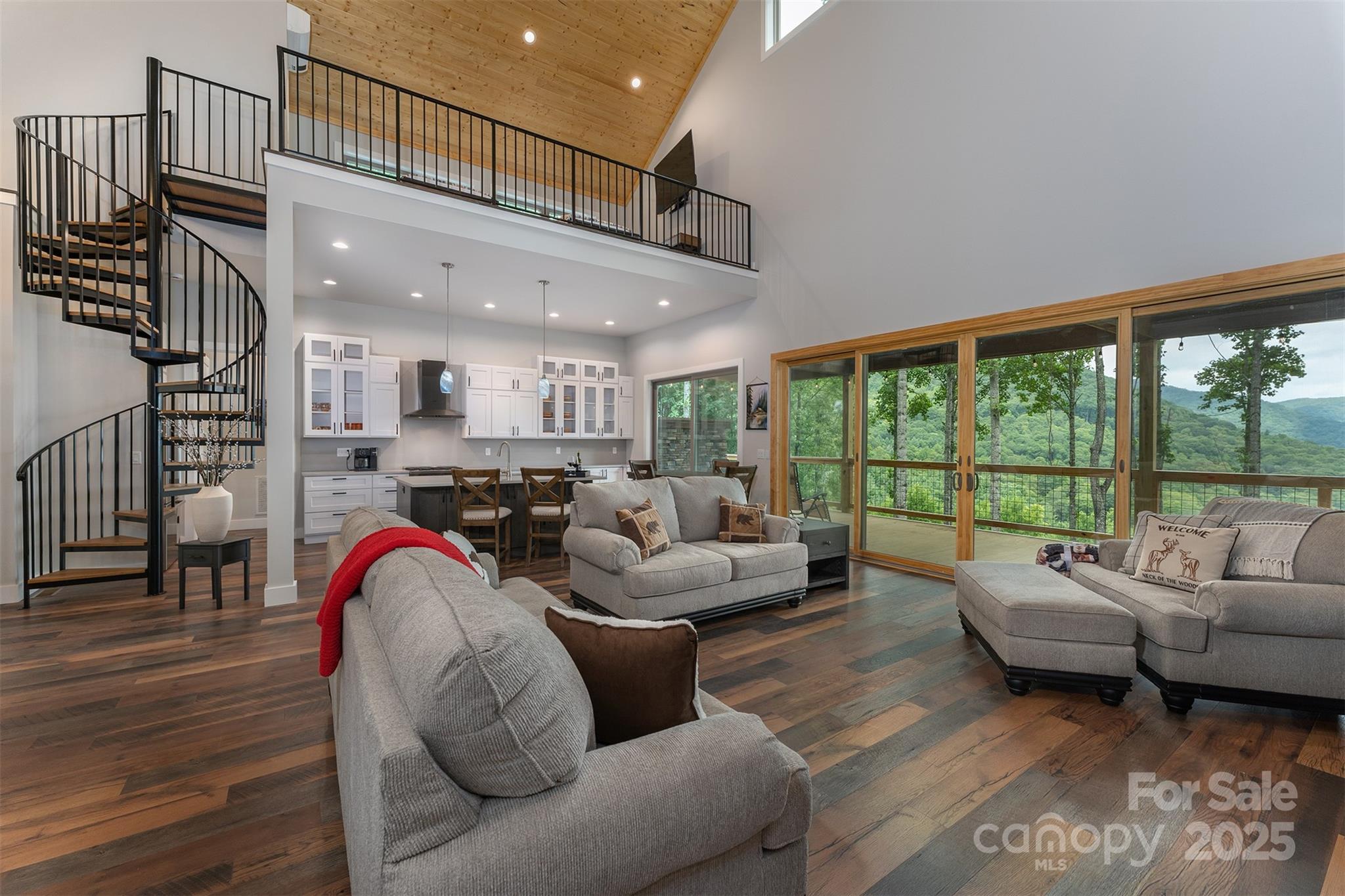 The Ridge Tops of Hawks Nest - Residential