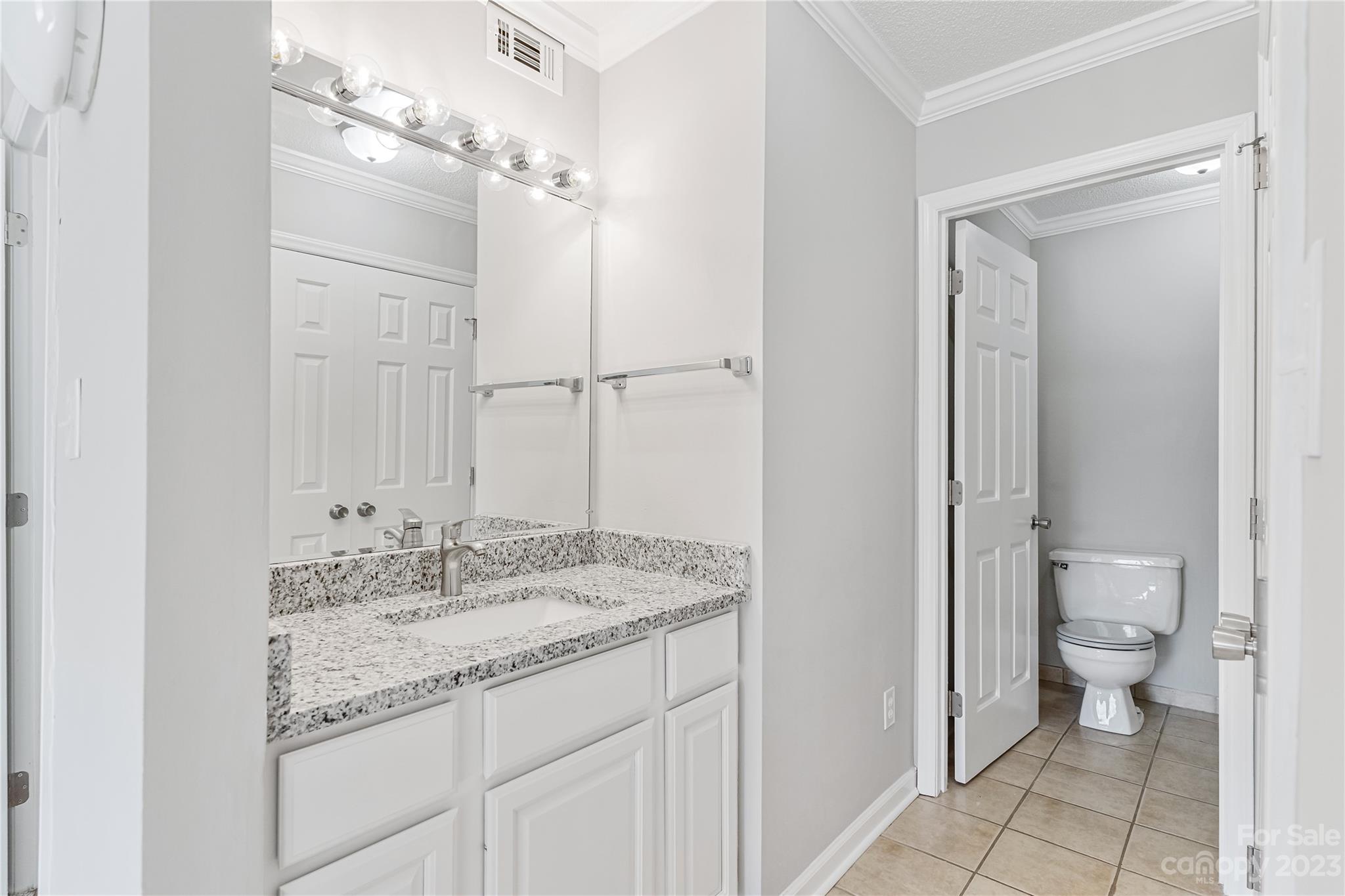 Carriage House - Residential