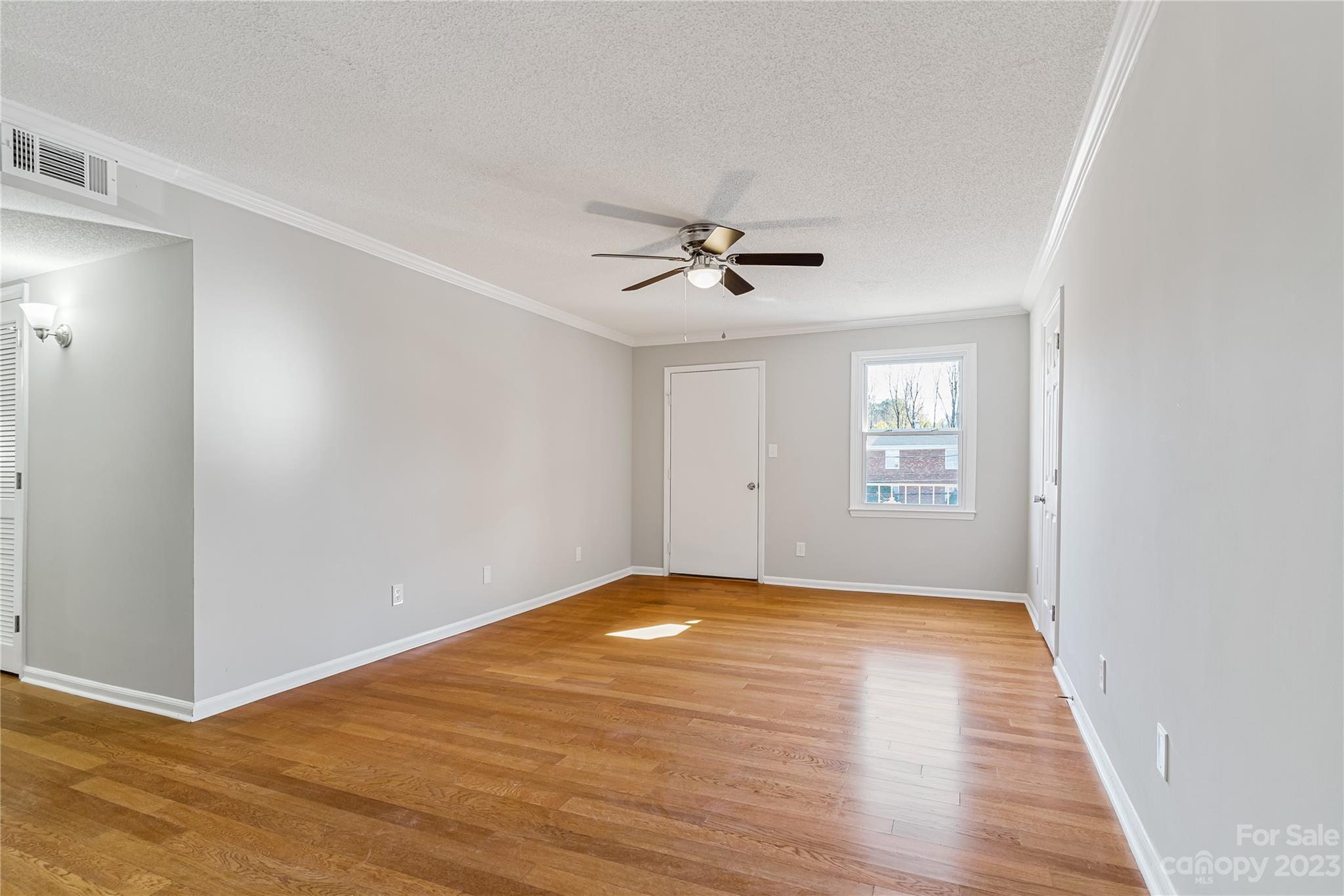 Carriage House - Residential