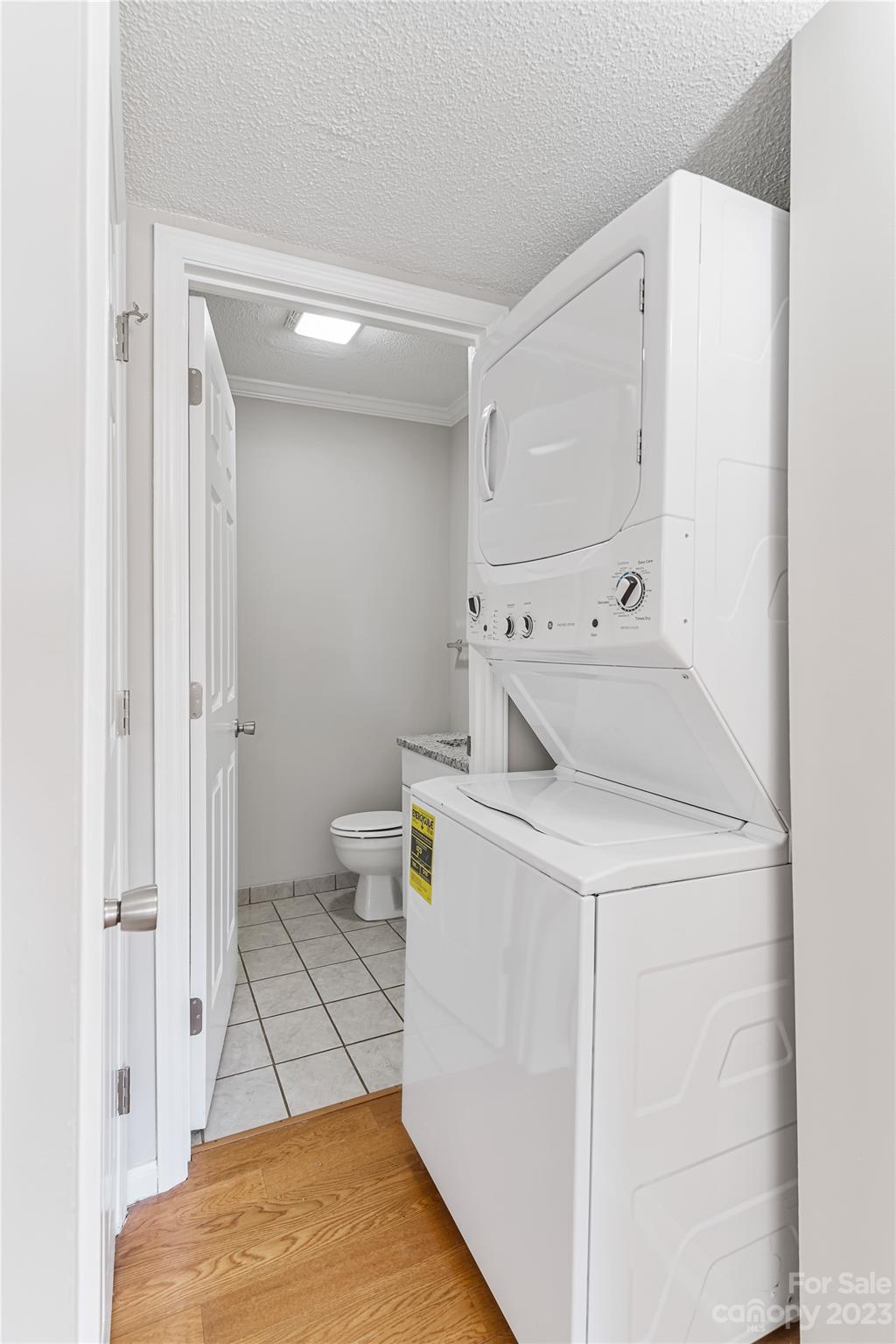 Carriage House - Residential