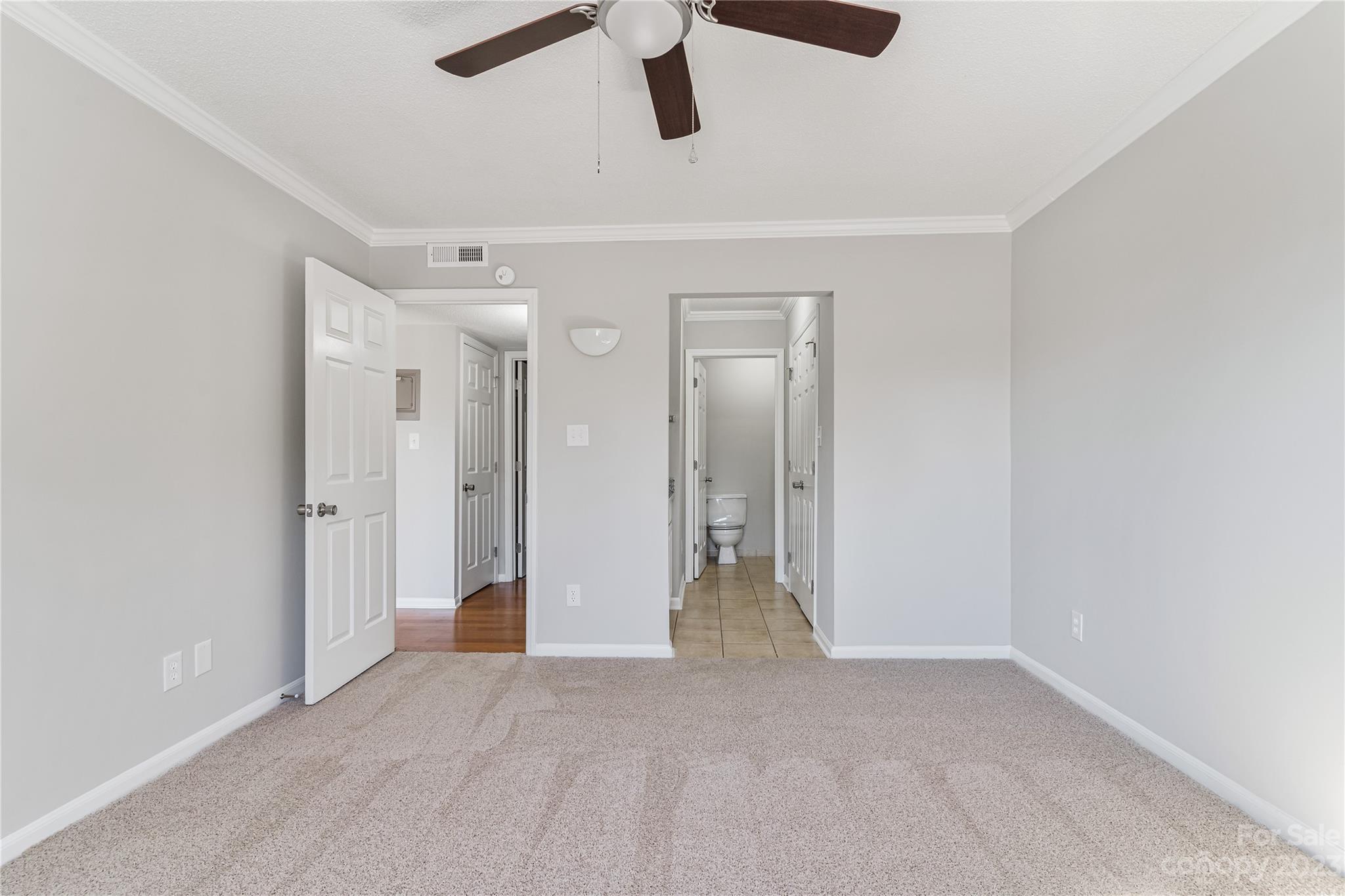 Carriage House - Residential