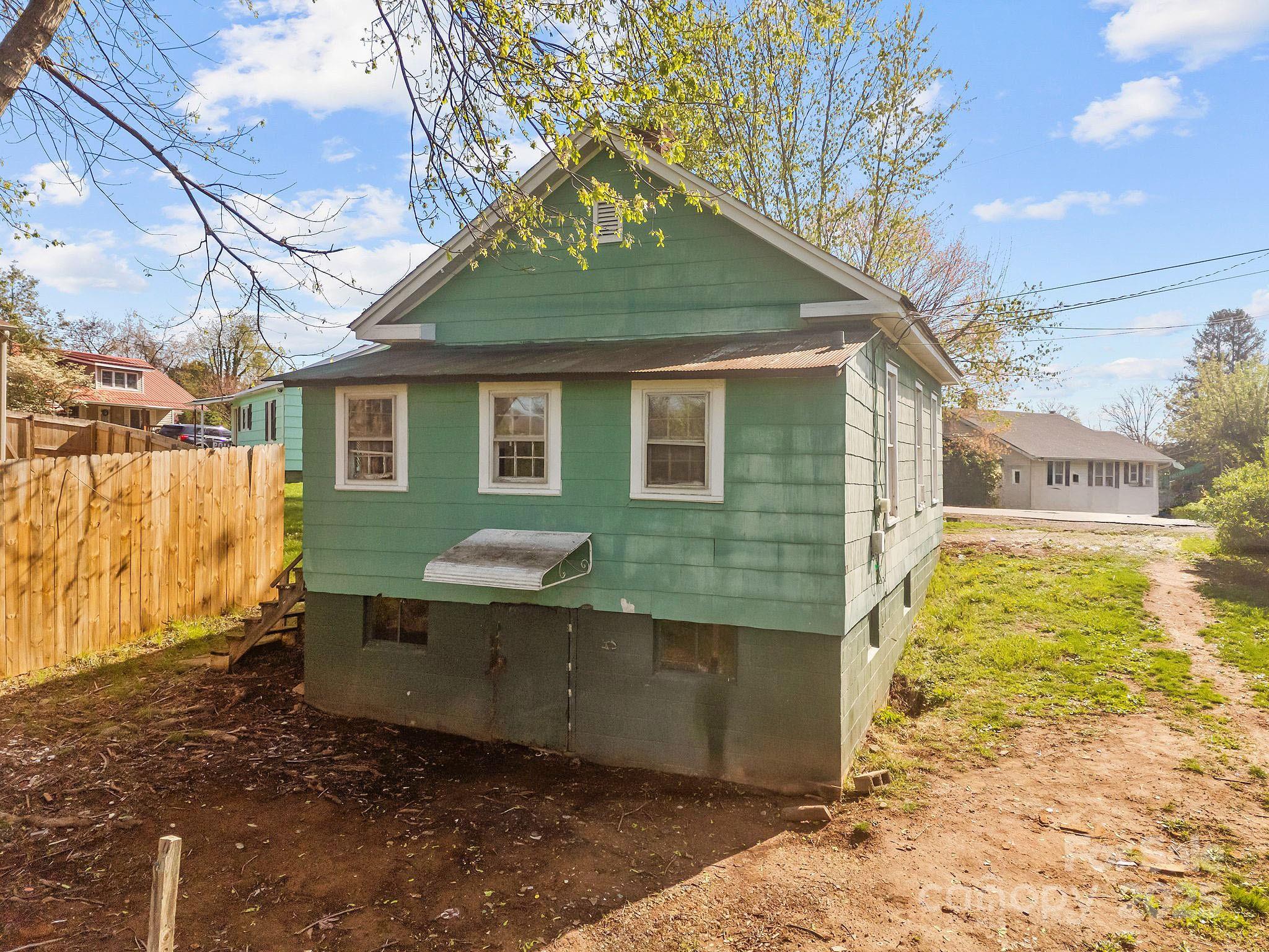 131 Phillipsville Loop