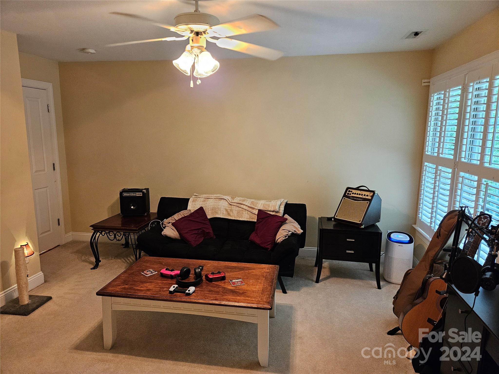 Meadow Lakes - Residential